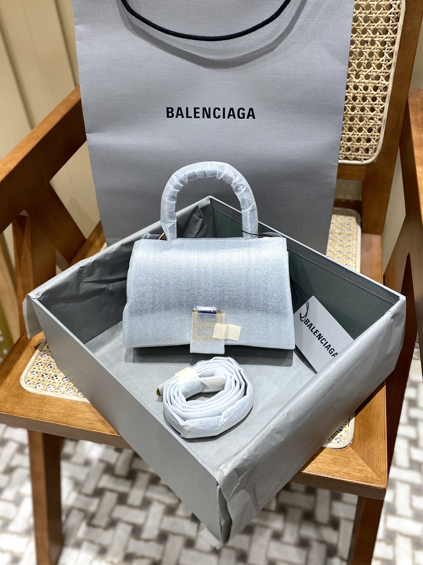 Balenciaga Hourglass XS 19CM BAG 鳄鱼纹沙漏包 592833蓝色/金扣