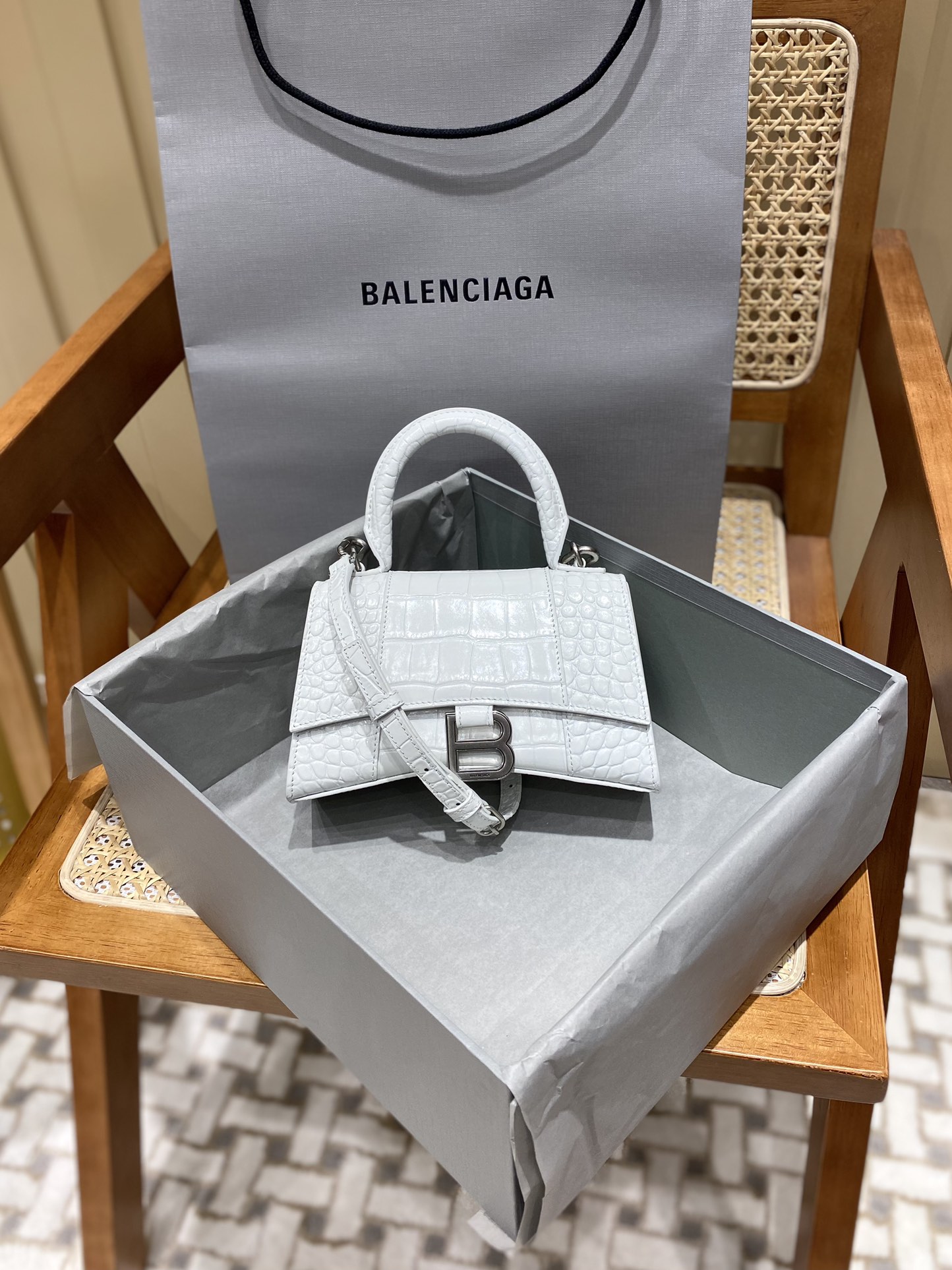Balenciaga Hourglass XS 19CM BAG 鳄鱼纹沙漏包 592833白色/银扣