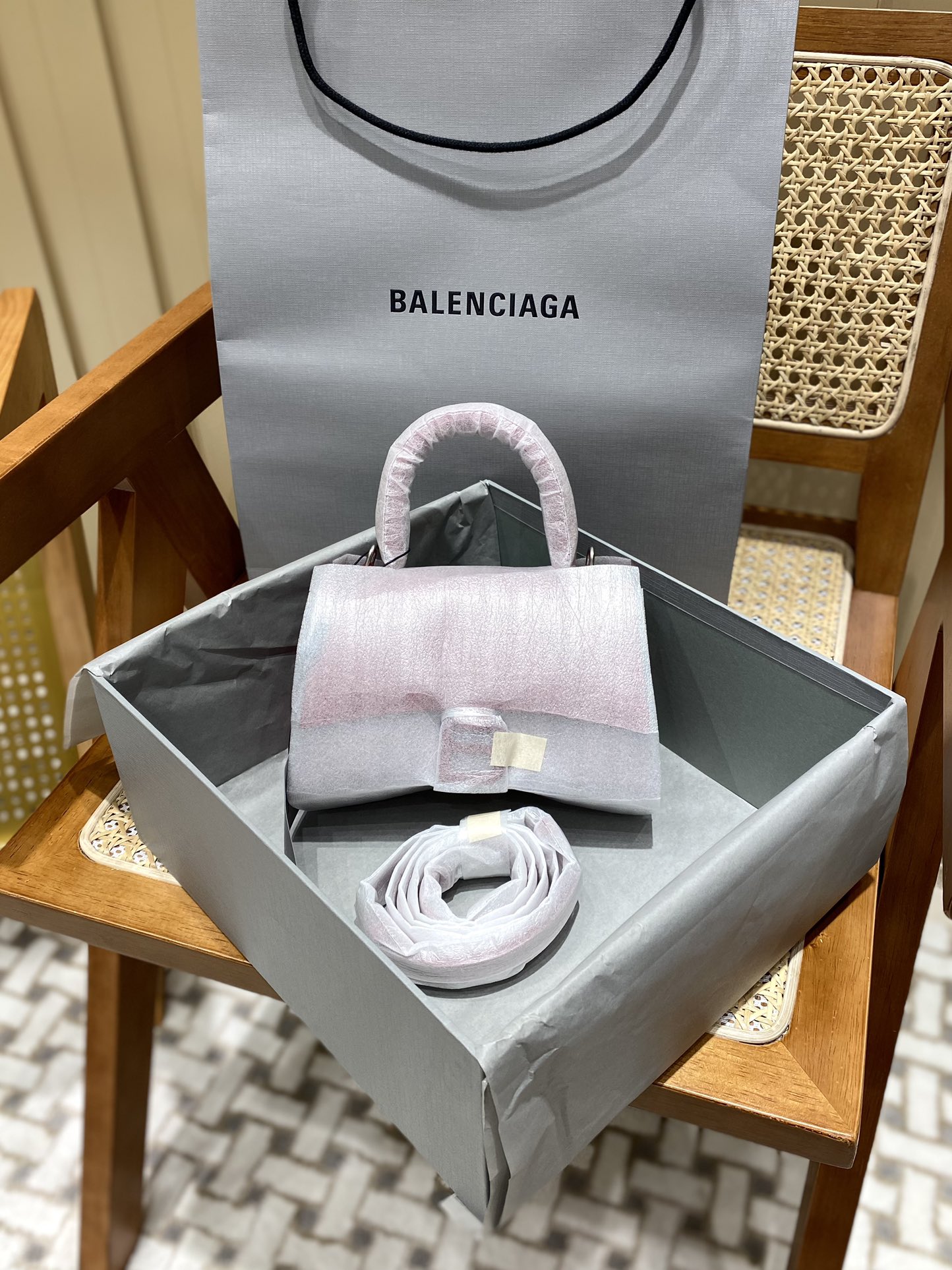Balenciaga Hourglass XS 19CM BAG 鳄鱼纹沙漏包 592833红色/红扣