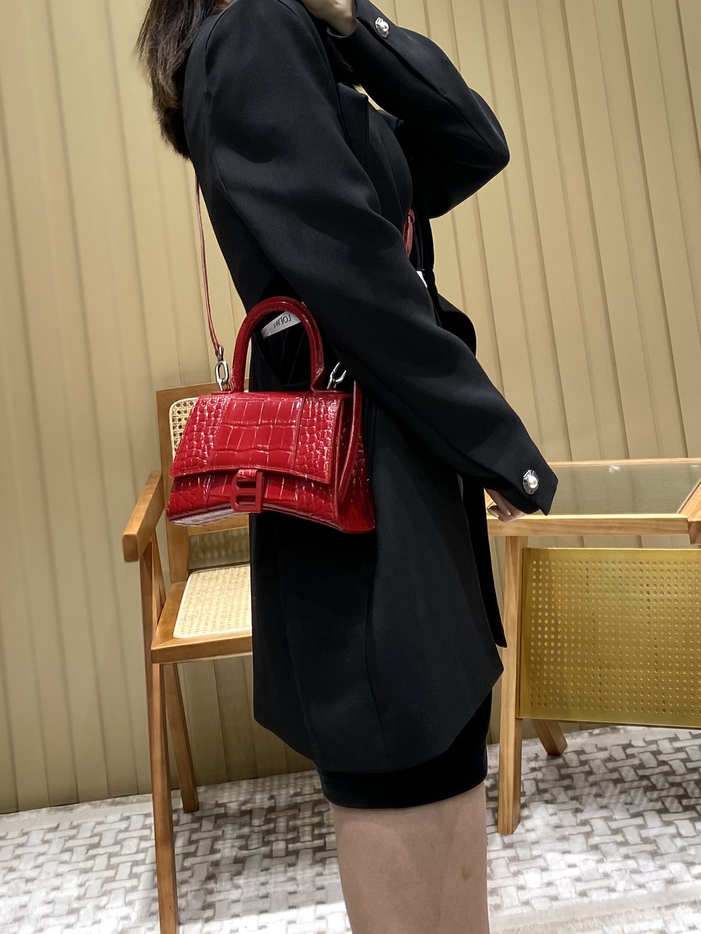 Balenciaga Hourglass XS 19CM BAG 鳄鱼纹沙漏包 592833红色/红扣