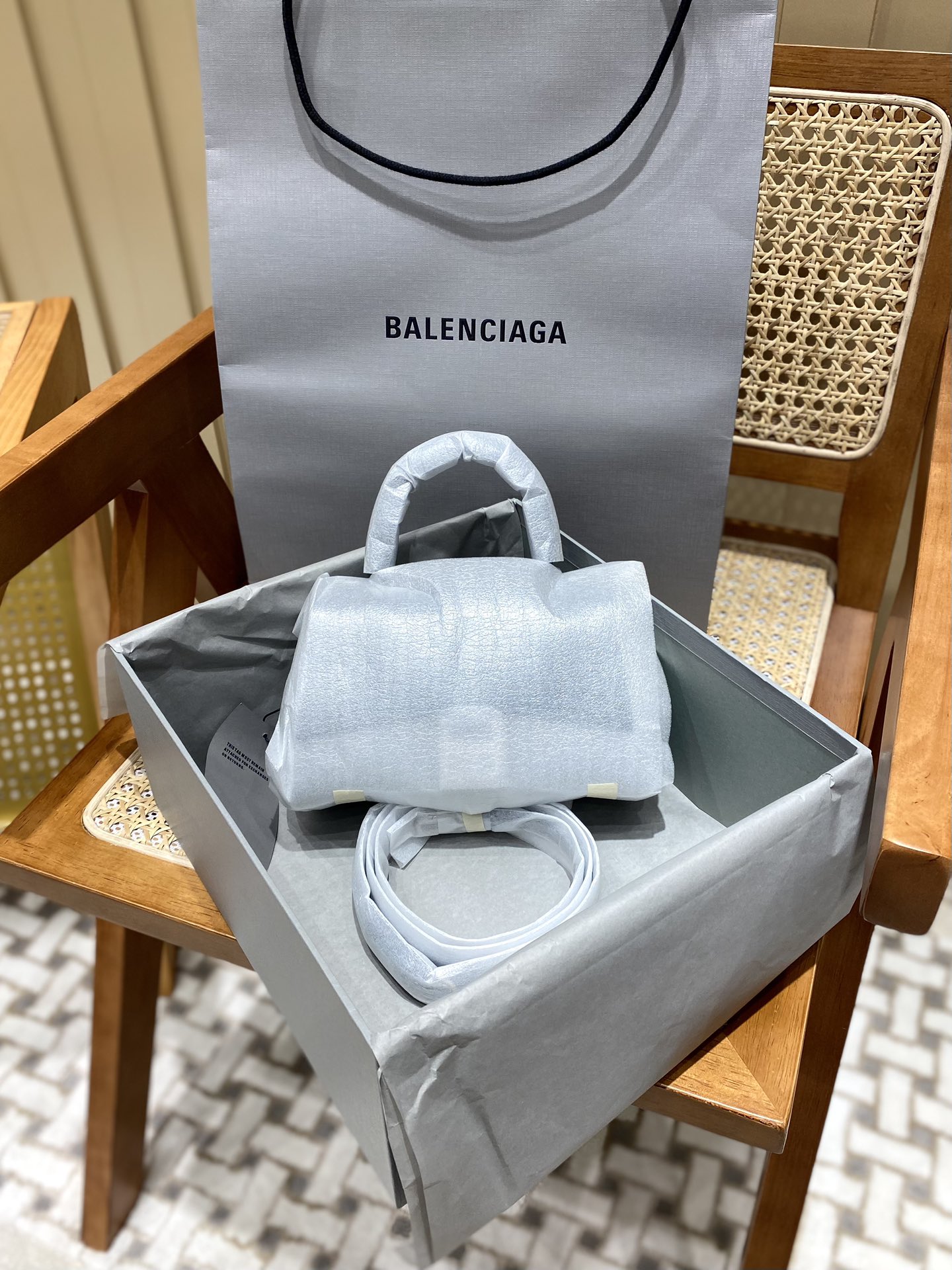 Balenciaga Hourglass XS 19CM BAG 鳄鱼纹沙漏包 592833灰蓝/银扣
