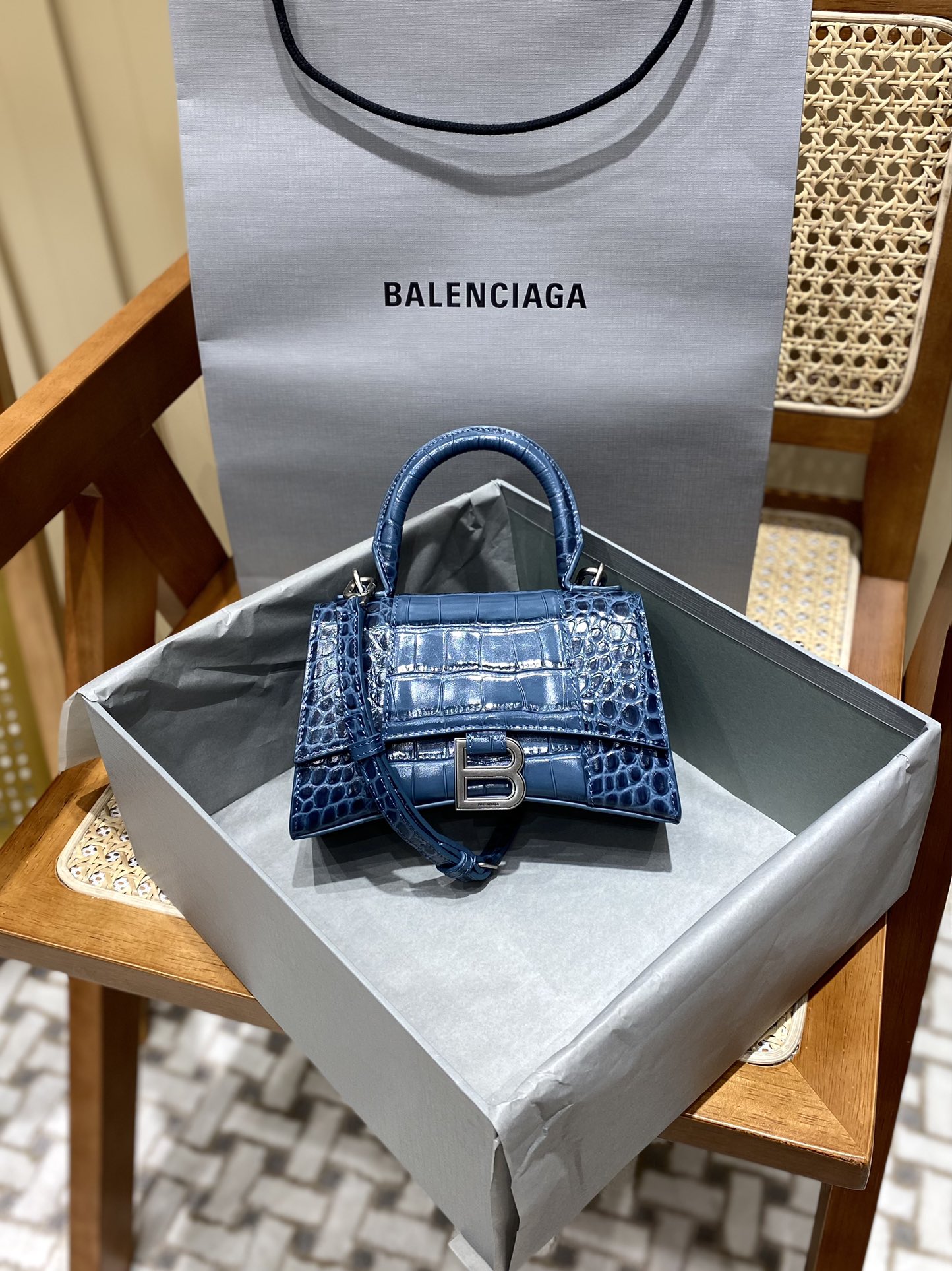 Balenciaga Hourglass XS 19CM BAG 鳄鱼纹沙漏包 592833灰蓝/银扣