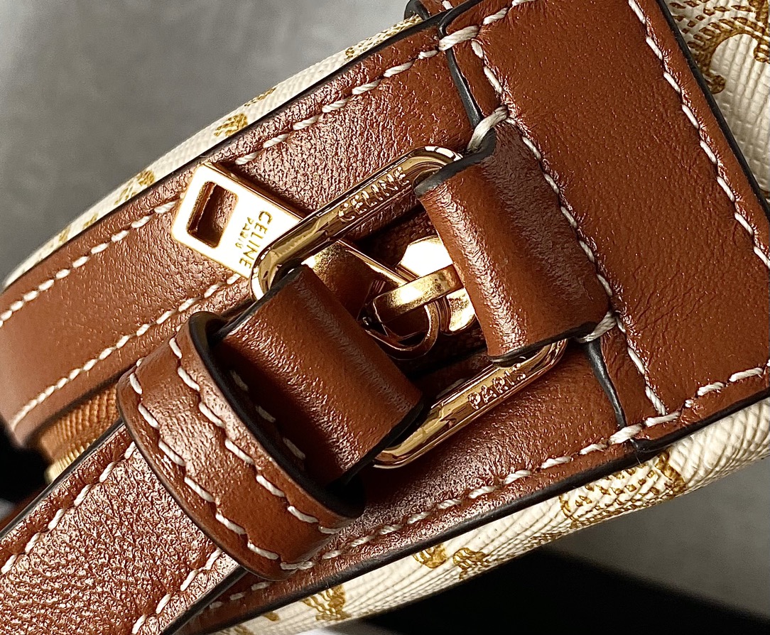 CELINE赛琳凯旋门老花圆饼包10342