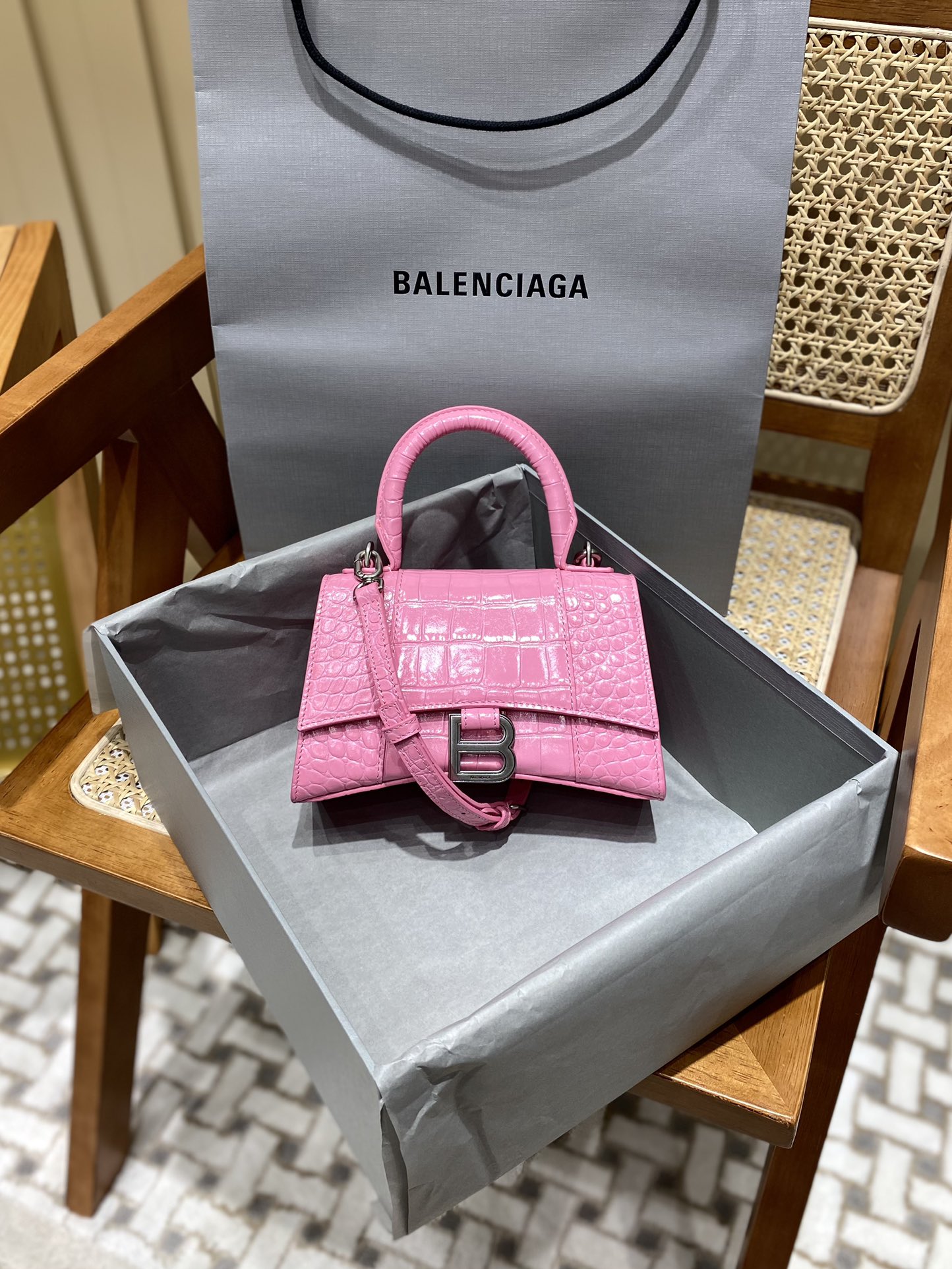 Balenciaga Hourglass XS 19CM BAG 鳄鱼纹沙漏包 592833粉色/银扣
