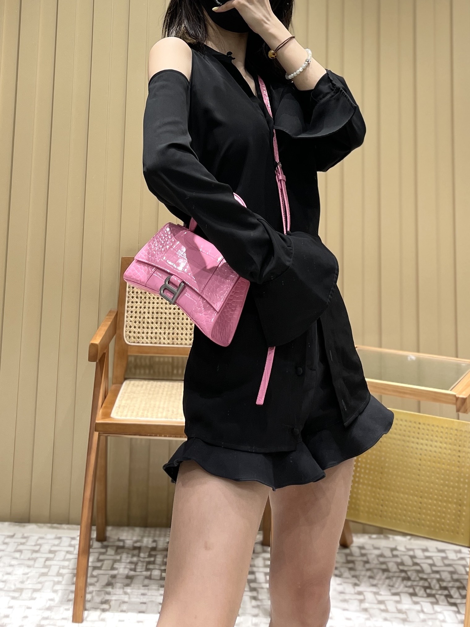 Balenciaga Hourglass XS 19CM BAG 鳄鱼纹沙漏包 592833粉色/银扣