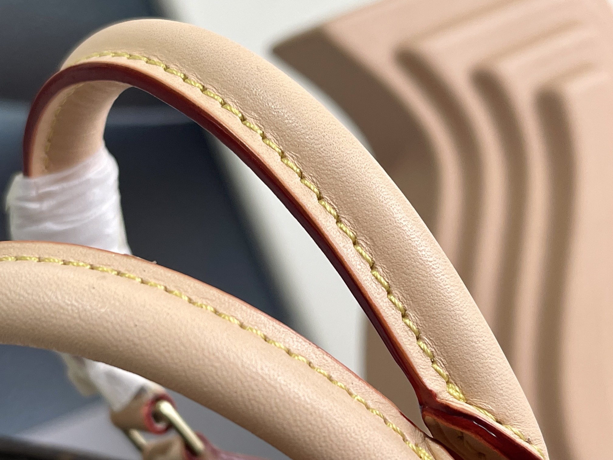 Louis Vuitton Haute Couture Classic Luxury Handbag Shoulder Crossbody 7