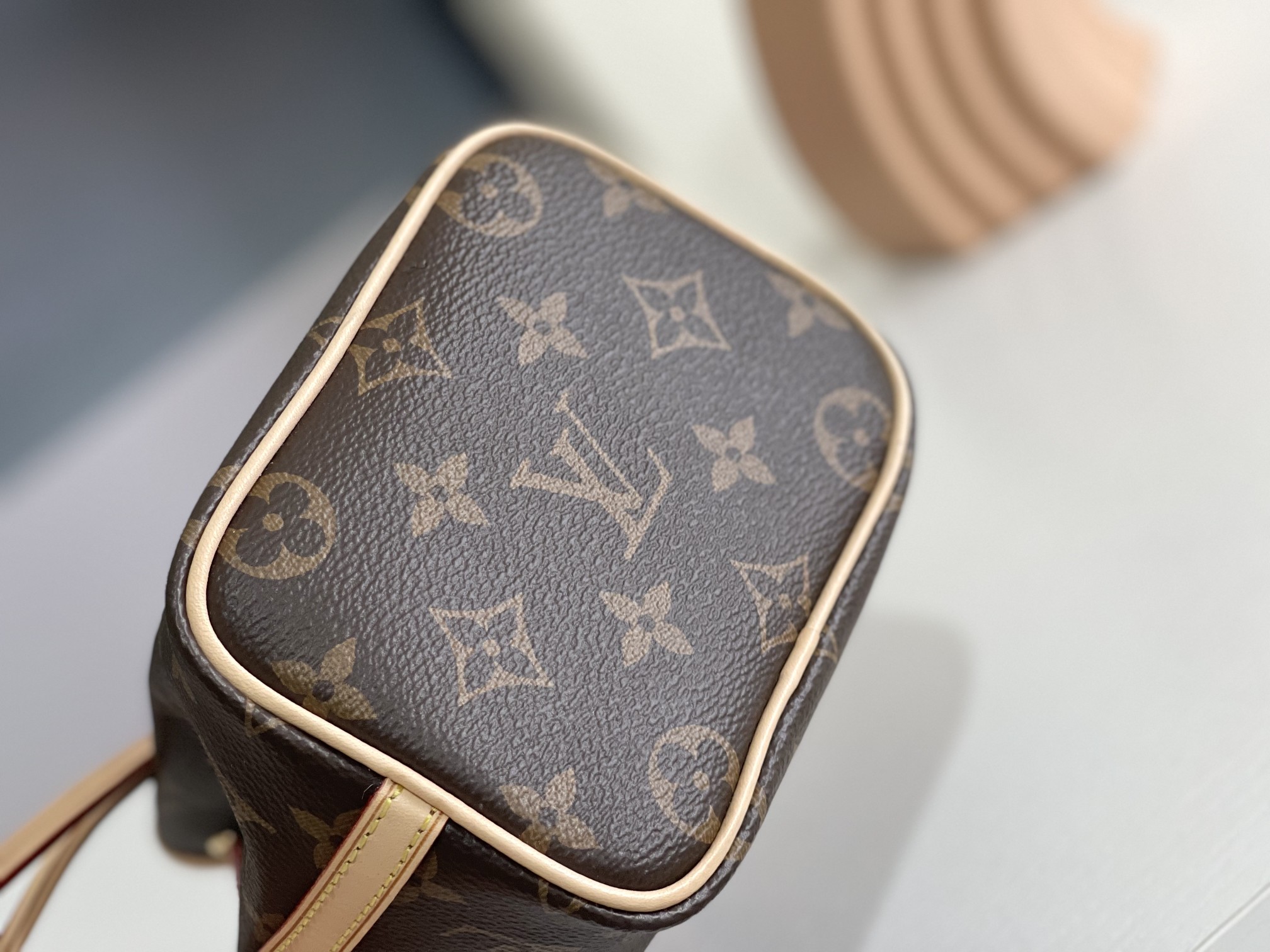 Louis Vuitton Haute Couture Classic Luxury Handbag Shoulder Crossbody 4