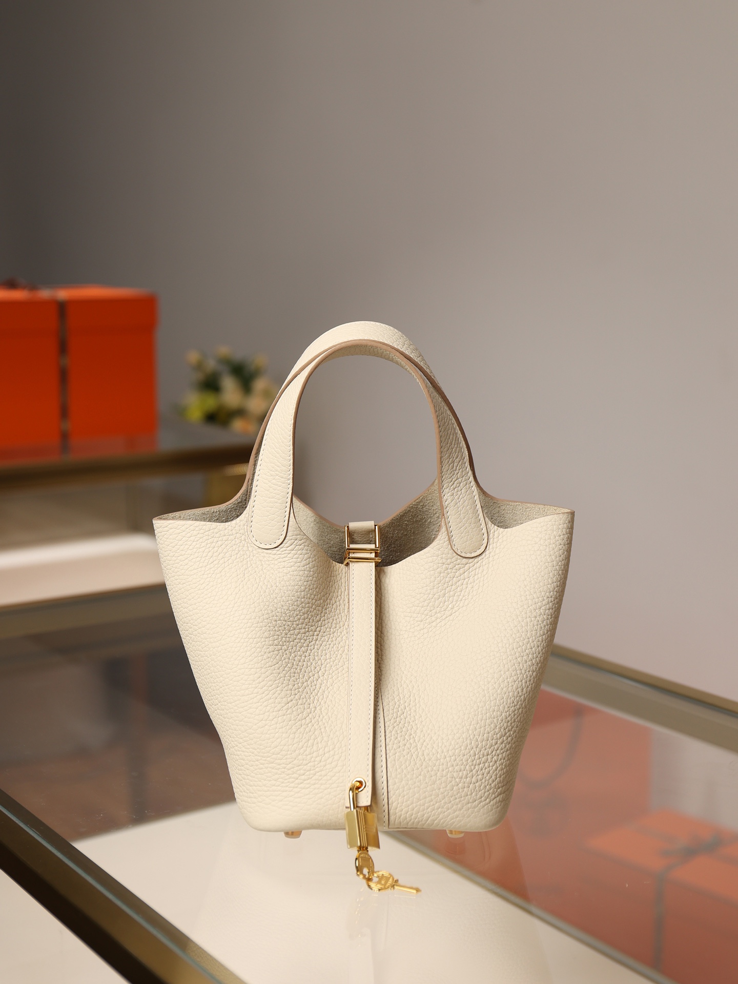 Hermes Picotin Lock Bolsos de mano Batido blanco Blanco Talla