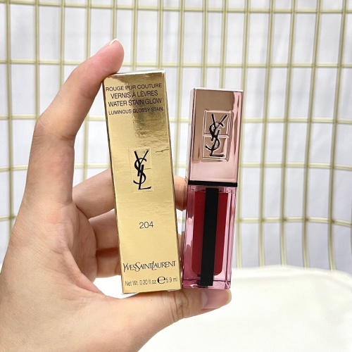 Yves Saint Laurent Rouge Pur Couture Vernis À Lèvres Water Stain Glow 1 Yves Saint Laurent Rouge Pur Couture Vernis À Lèvres Water Stain Glow