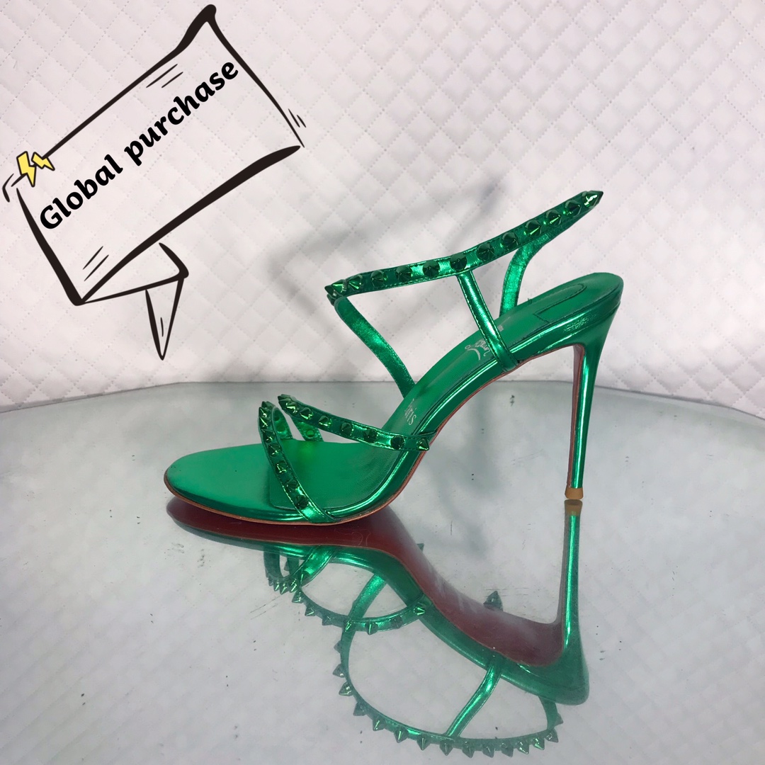 NO:336177,High-end custom spring and summer rivet sandals new series!  H10Cm, size 34-42. Customized leather large sole. No return or exchange-071. Green metal, green gold bent sheepskin, green nails, natural copper feet, official website synchronization. Standard European code Reference:-071 Color:green/green Material:KID Lining:goat leather Heel height:10Cm Sole:leather sole Size:EUR 34-42 (US 4-11):,,christian louboutin,sandals,sheepskin,Leather soles19860909高端订制 春夏铆钉凉鞋新款系列！ H10Cm,尺码34-42码.订制款真皮大底.不退不换-071.绿金属,绿金屈羊皮里,绿钉本色铜脚,官网同步. 标准欧码 Reference:-071 Color:green/green Material:KID Lining:goat leather Heel heigh:10Cm Sole:leather sole Size:EUR 34－42（US 4一11) :,,christian louboutin,sandals,sheepskin,Leather soles,Women's Shoes