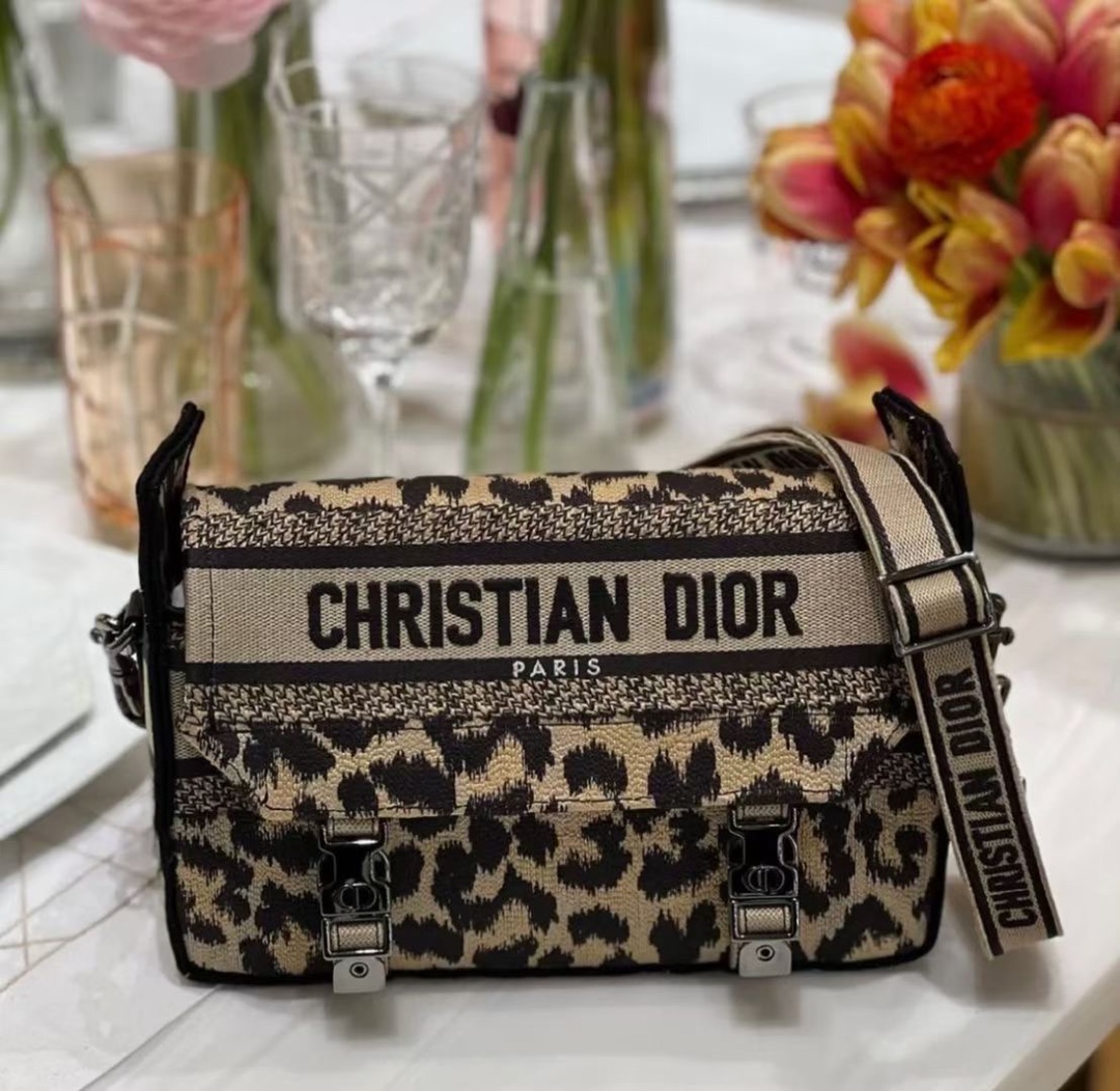 [Dior Women