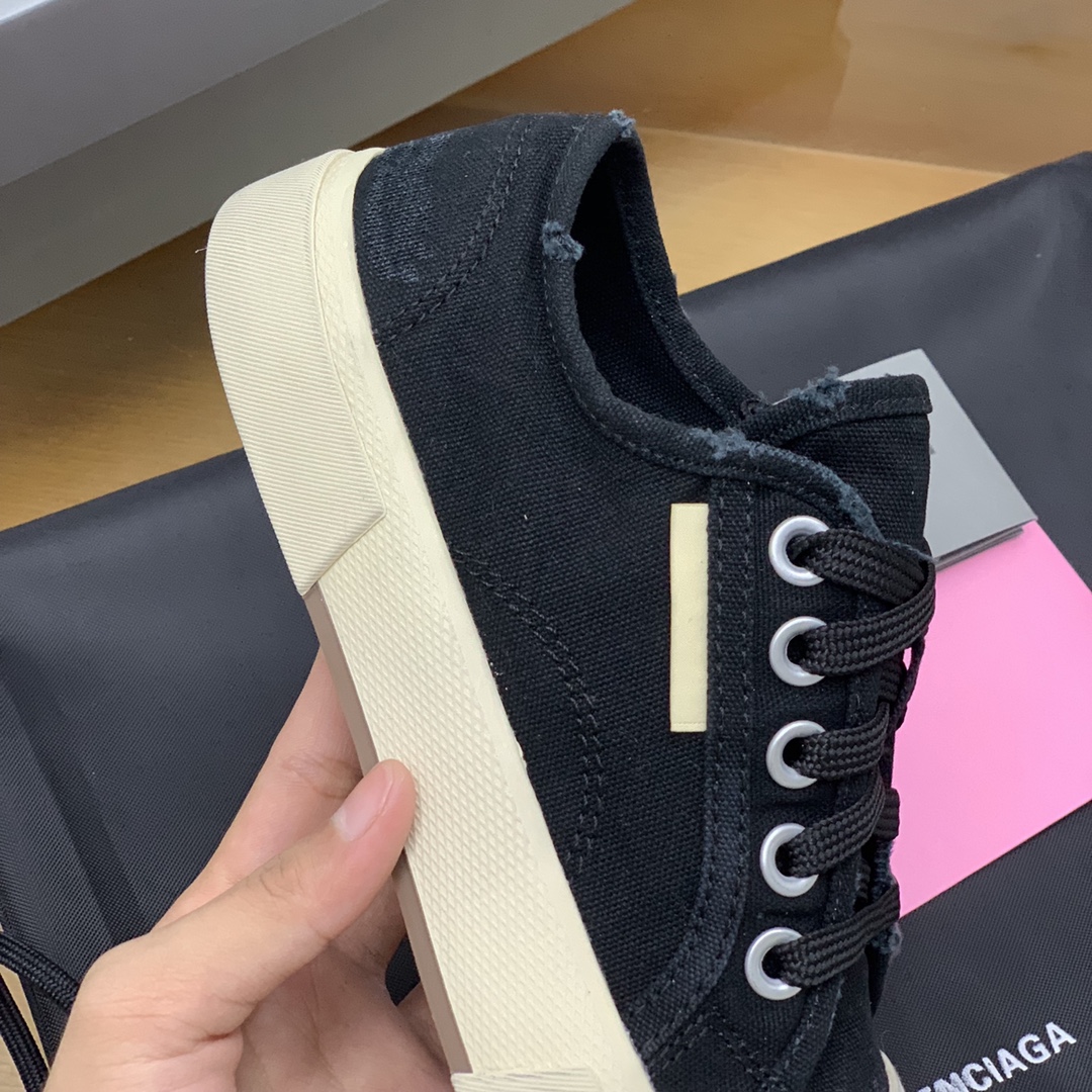 BALENCIAGA巴黎世家 2022最新Paris情侣款帆布鞋 2022最新Paris情侣款帆布鞋