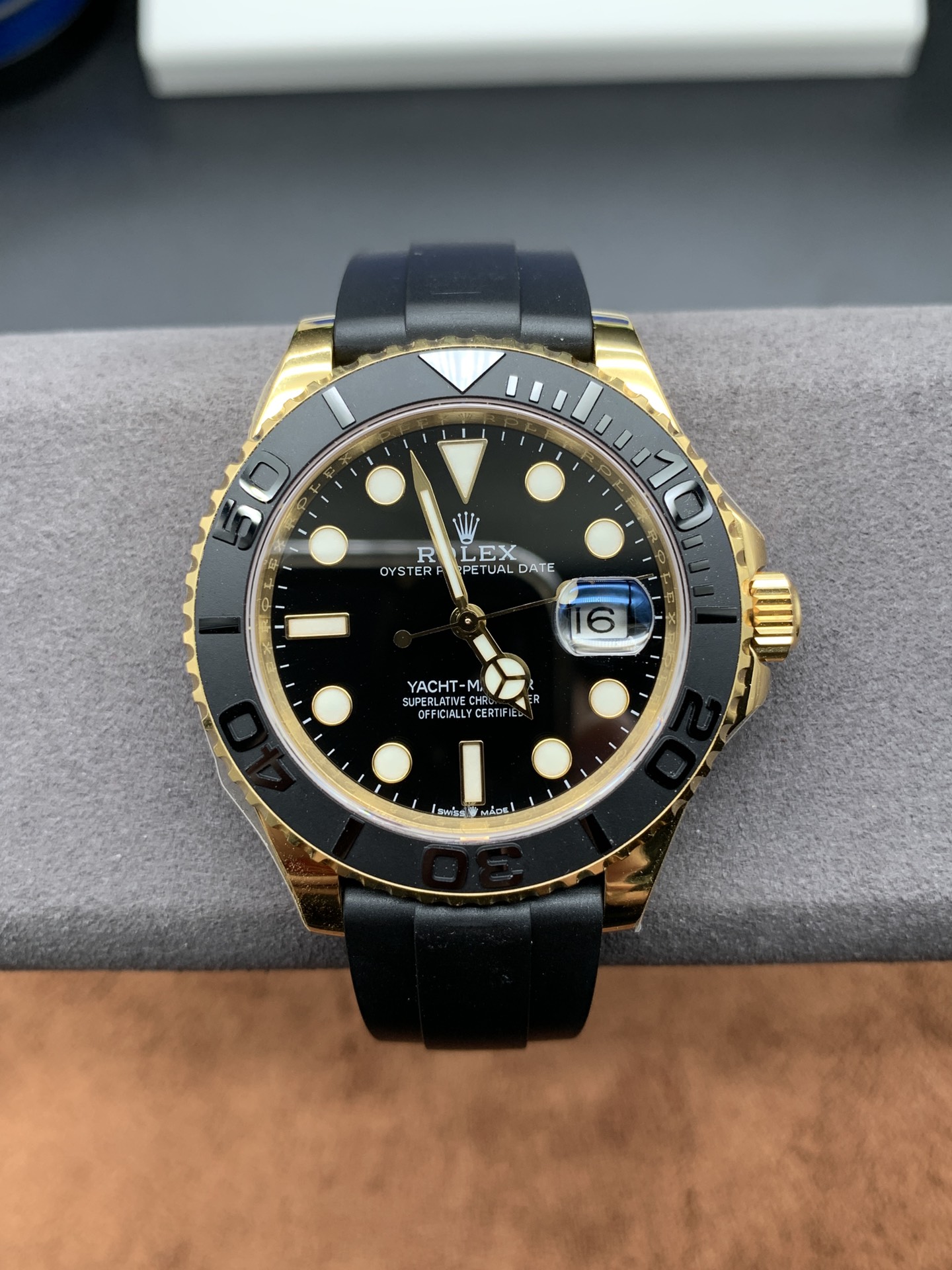 ROLEX Rolex залатая яхта 42mm - топ-якасць