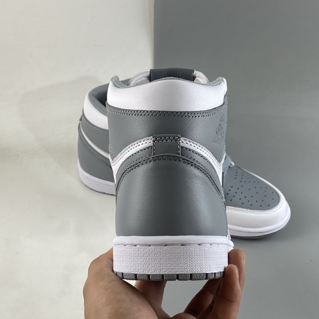 P280 Air Jordan 1 High OG ”Stealth” AJ1 乔1白灰 555088-037