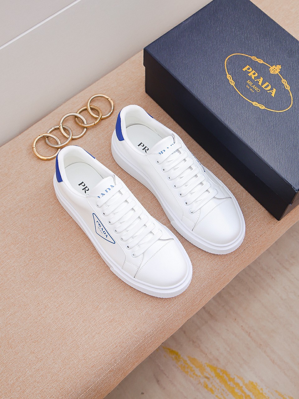 I5 PRADA普拉达男士休闲鞋2022最新休闲鞋，面料意大利进口牛皮原版防滑大底，舒适内里垫脚，舒适以质量说话，送人双倍面子