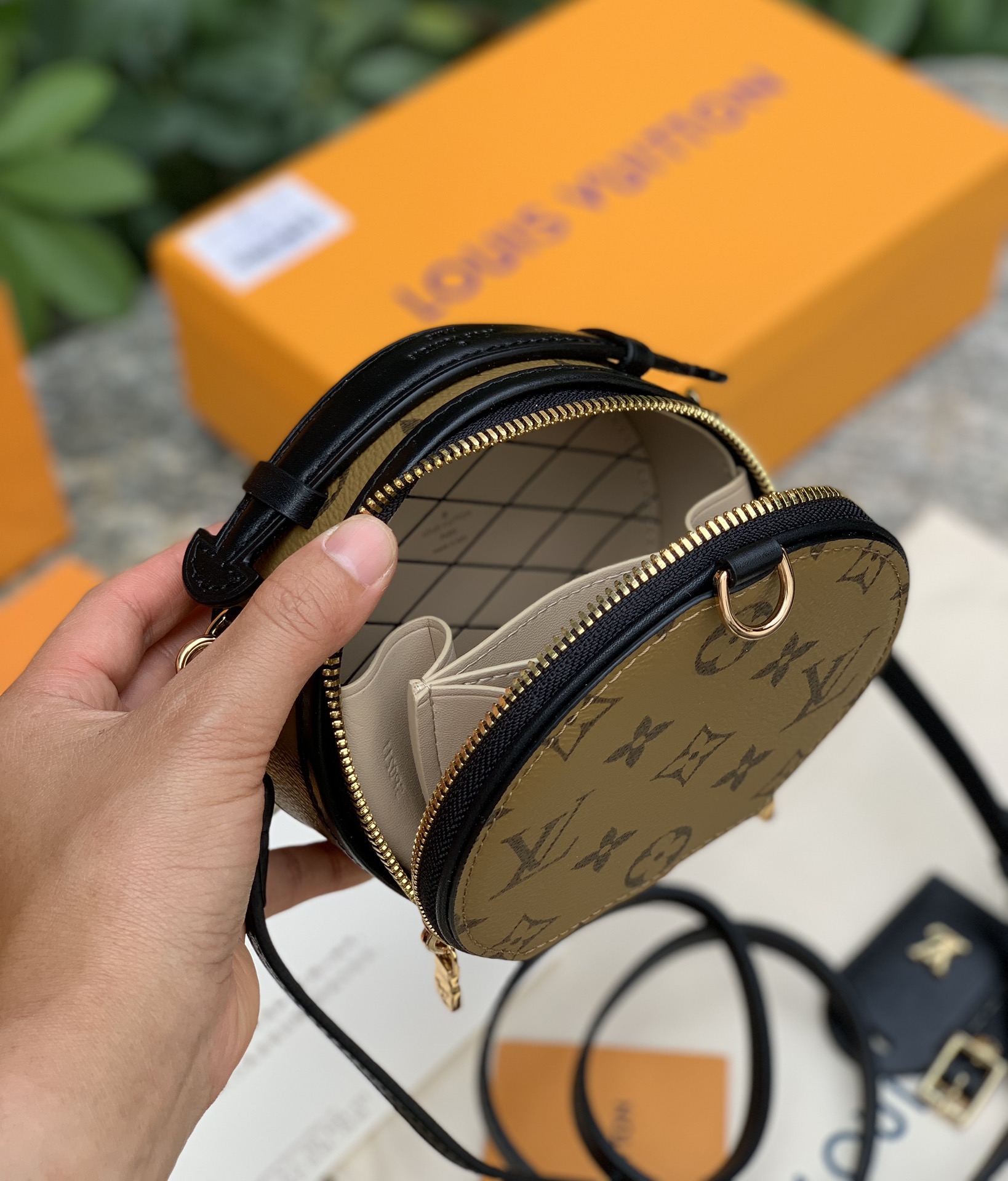 🌼 m68276尺寸13 x 12 x 6.5 cm百分百纯正的海外渠道！一个小小的硬饼官网卖到了1w7