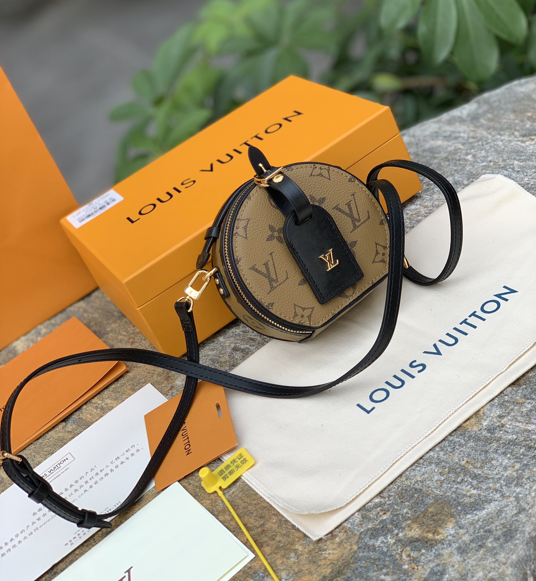 🌼 m68276尺寸13 x 12 x 6.5 cm百分百纯正的海外渠道！一个小小的硬饼官网卖到了1w7