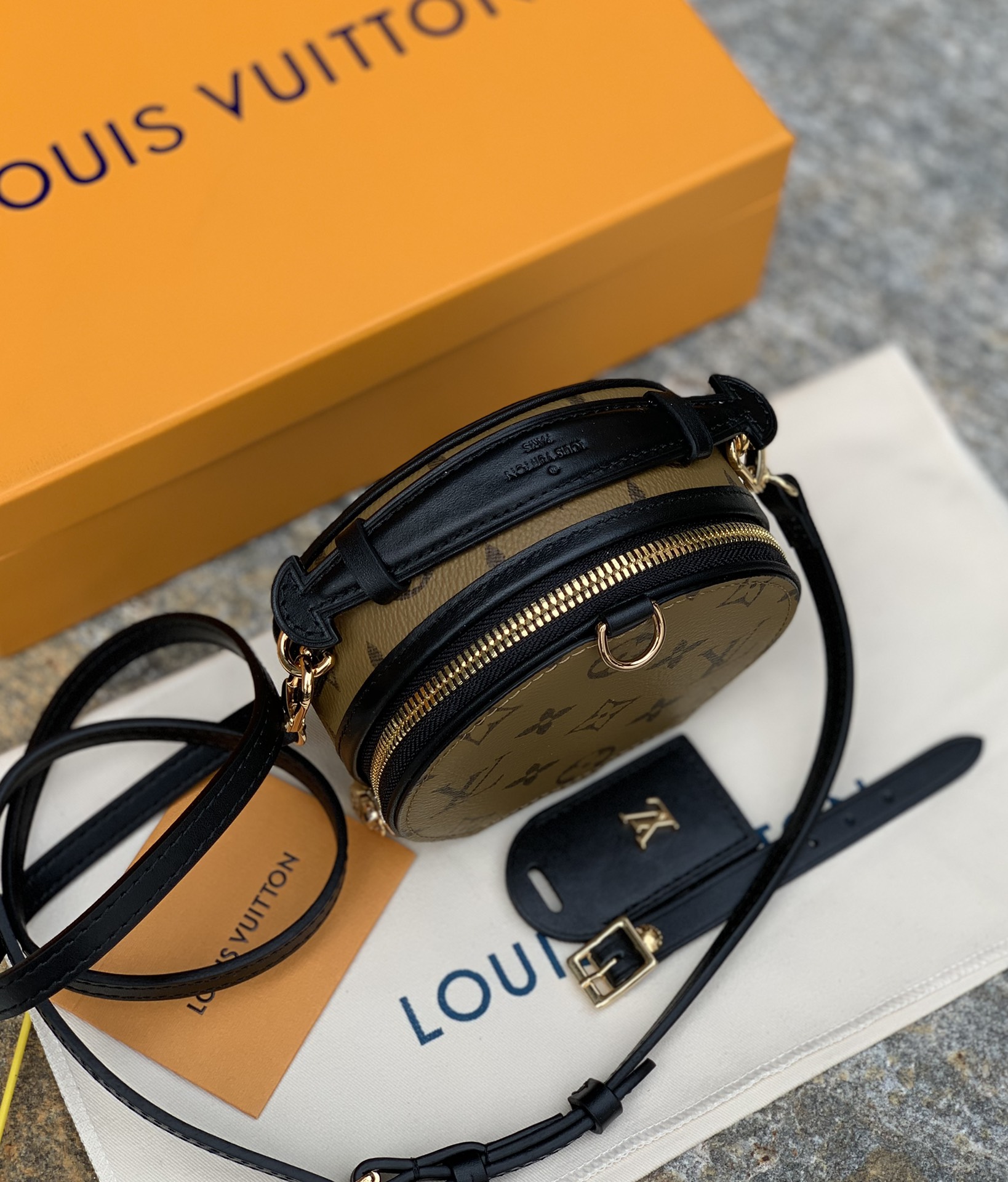 🌼 m68276尺寸13 x 12 x 6.5 cm百分百纯正的海外渠道！一个小小的硬饼官网卖到了1w7