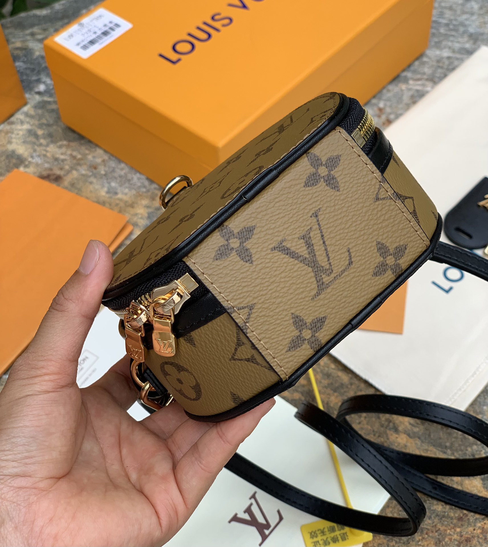 🌼 m68276尺寸13 x 12 x 6.5 cm百分百纯正的海外渠道！一个小小的硬饼官网卖到了1w7