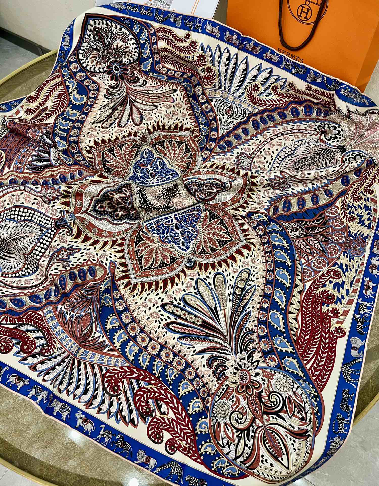 Hermes爱马仕『君妃花园』100%真丝围巾