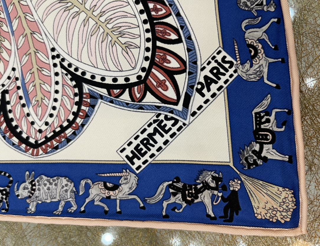 Hermes爱马仕『君妃花园』100%真丝围巾