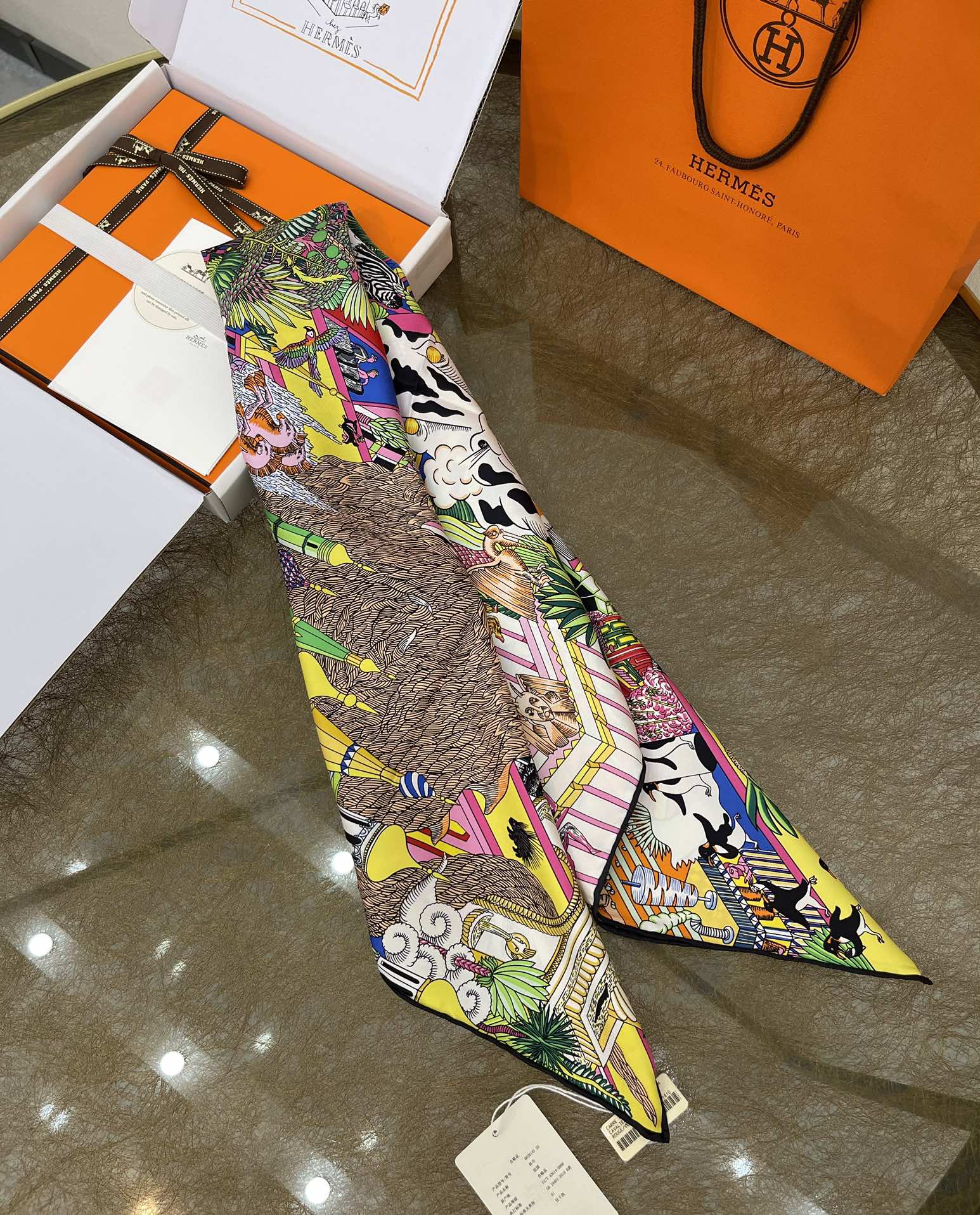 Hermes爱马仕『动物之城』100%真丝围巾