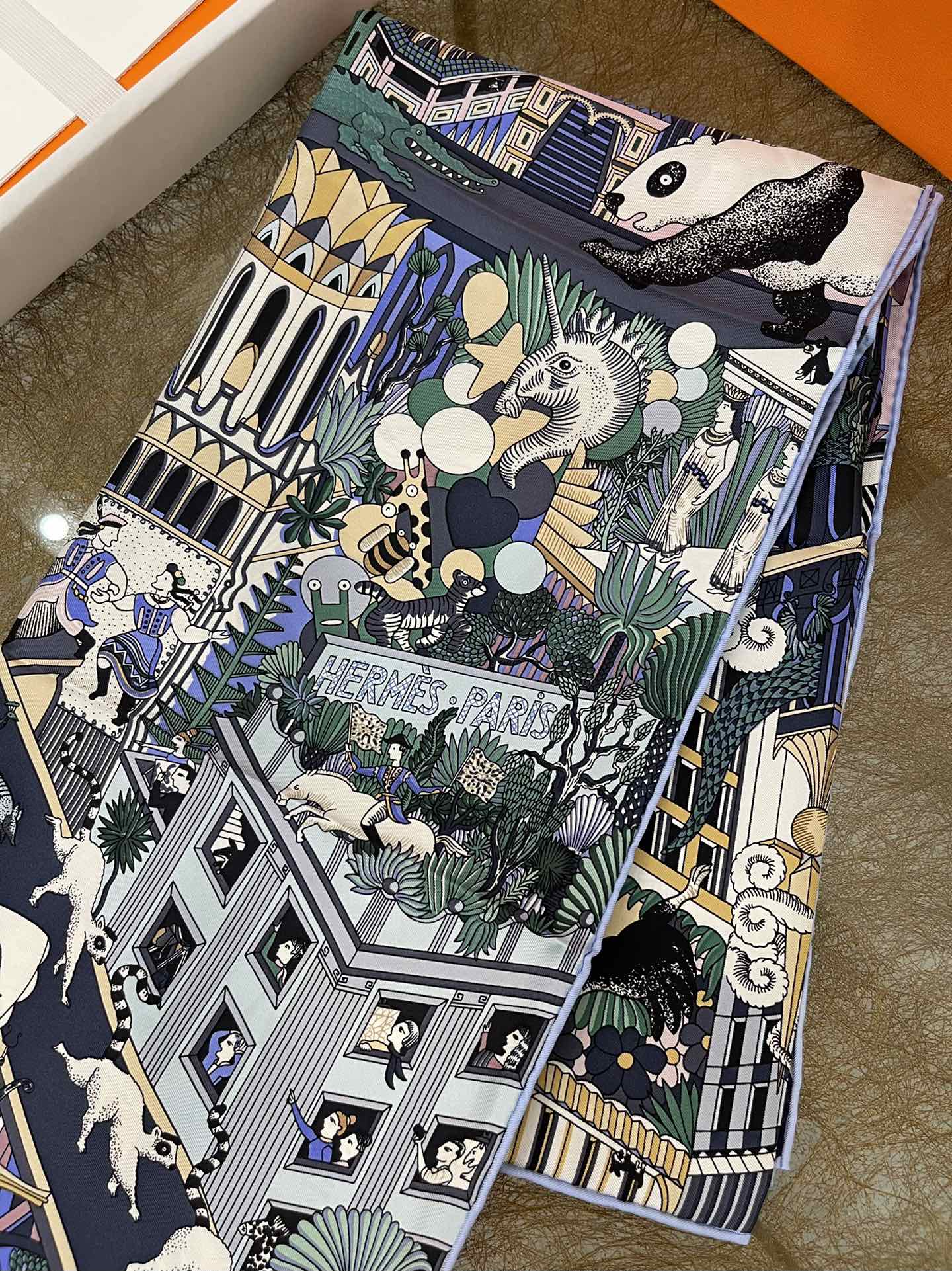 Hermes爱马仕『动物之城』100%真丝围巾