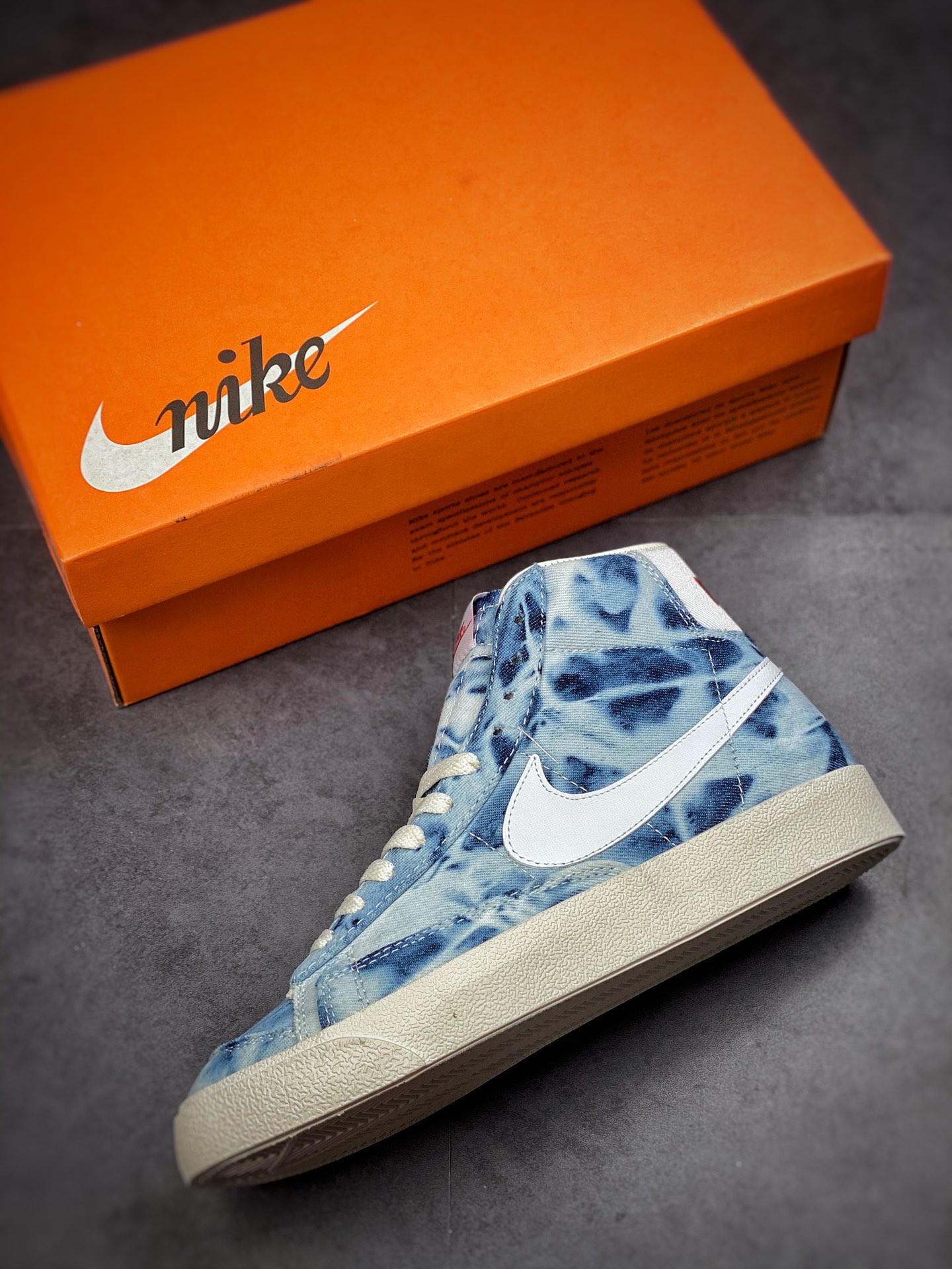 160 Nike Blazer Mid’77 Jumbo 水洗牛仔板鞋 DV2182-900