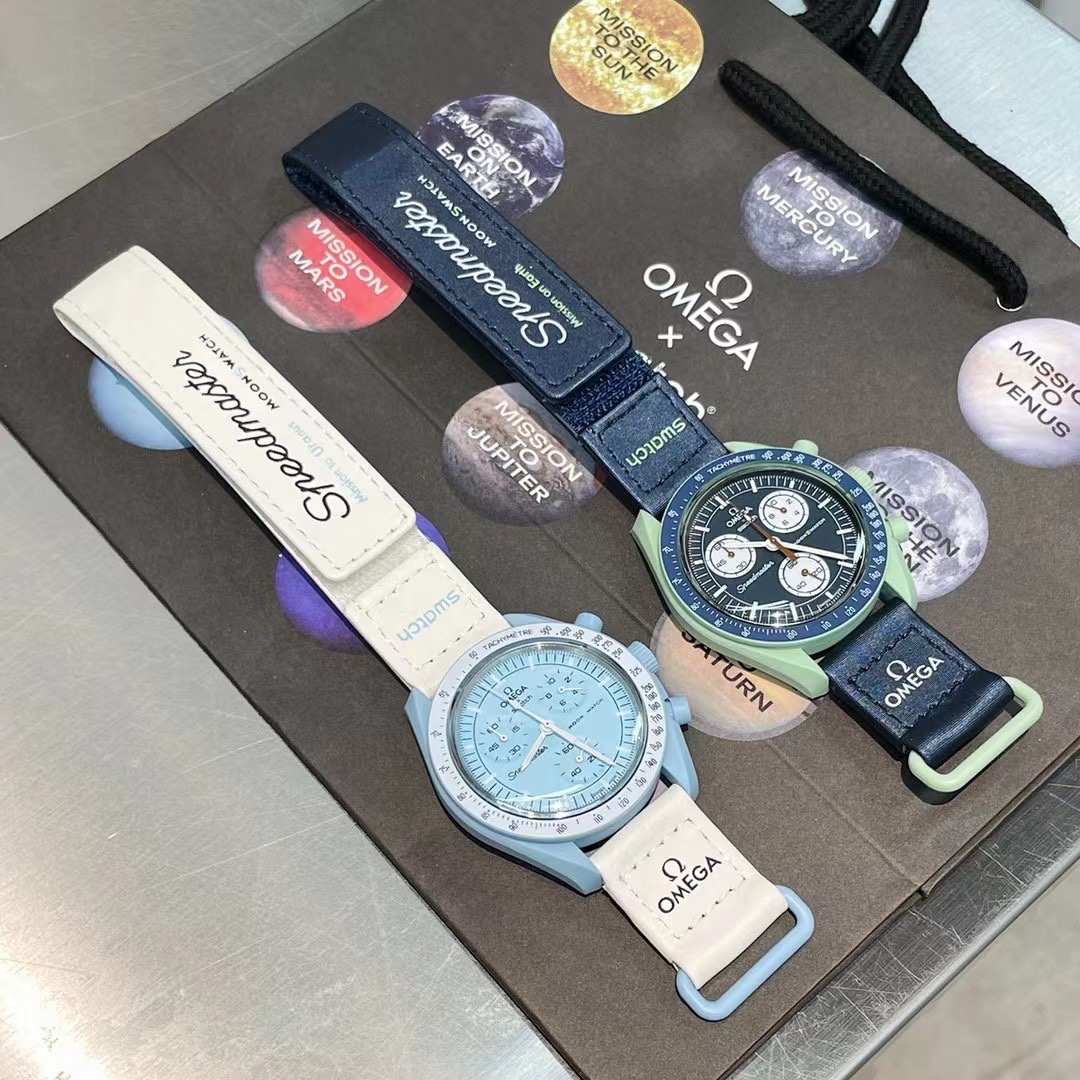 NO:387490,About the strap Space concept - space suit material The Omega logo is printed on one side and the Swatch logo is printed on the other side. The material perfectly matches the theme of the style. The design sense and the meaning behind it complement each other~, stuart weitzman, omega19860909关于表带 太空概念-宇航服材质 一侧印有欧米茄标识,一侧印有Swatch标识,材质完美符合款式的主题,设计感和背后的含义相得益彰～,,stuart weitzman,omega,Watch