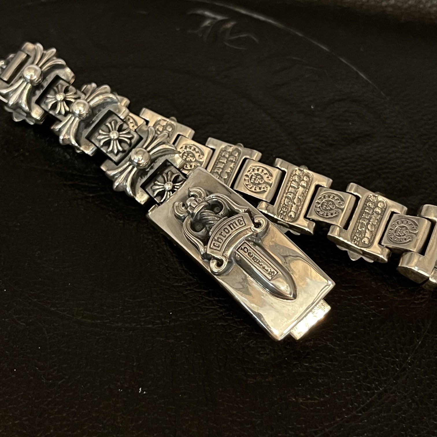 Chrome Hearts 𝐂𝐡𝐫𝐨𝐦𝐞 𝐡𝐞𝐚𝐫𝐭𝐬克罗心 鱼骨宝剑大号手链