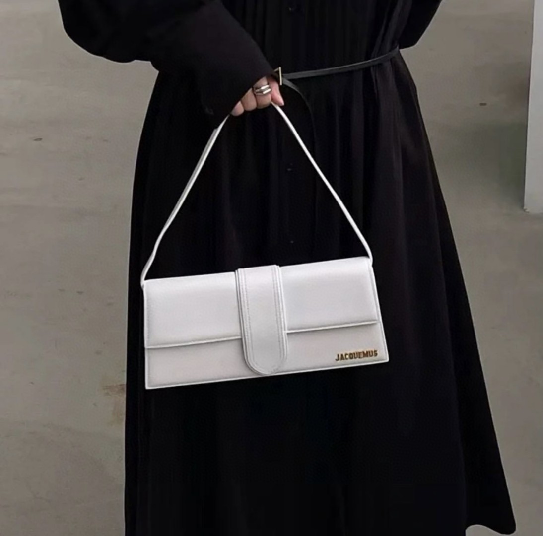 Jacquemus Product _dv7qf4P68Xr7KMl2wq7mcAwoOVkVyPkJ8N9zsOA