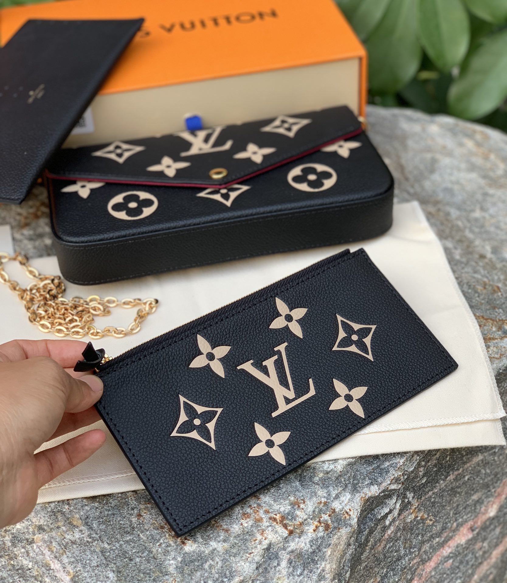 🌼 m80482尺寸‬21 x 12 x 3 cm海外纯正渠道货！限定大老花的东西放1万个心，专柜什么样