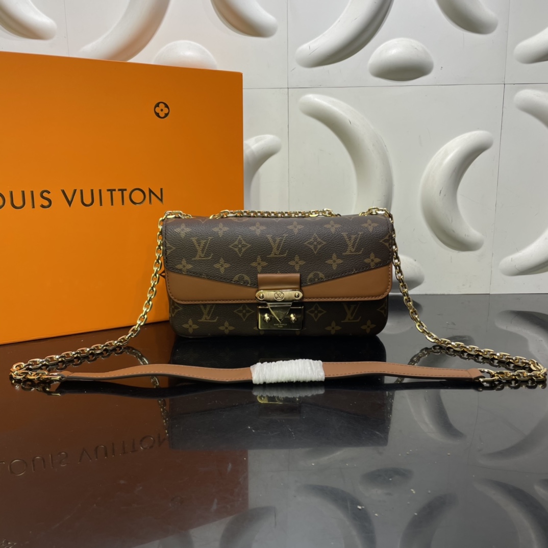 Louis Vuitton LV Pochette MeTis Handbags Crossbody & Shoulder Bags Monogram Canvas Cowhide Spring Collection Chains M46126