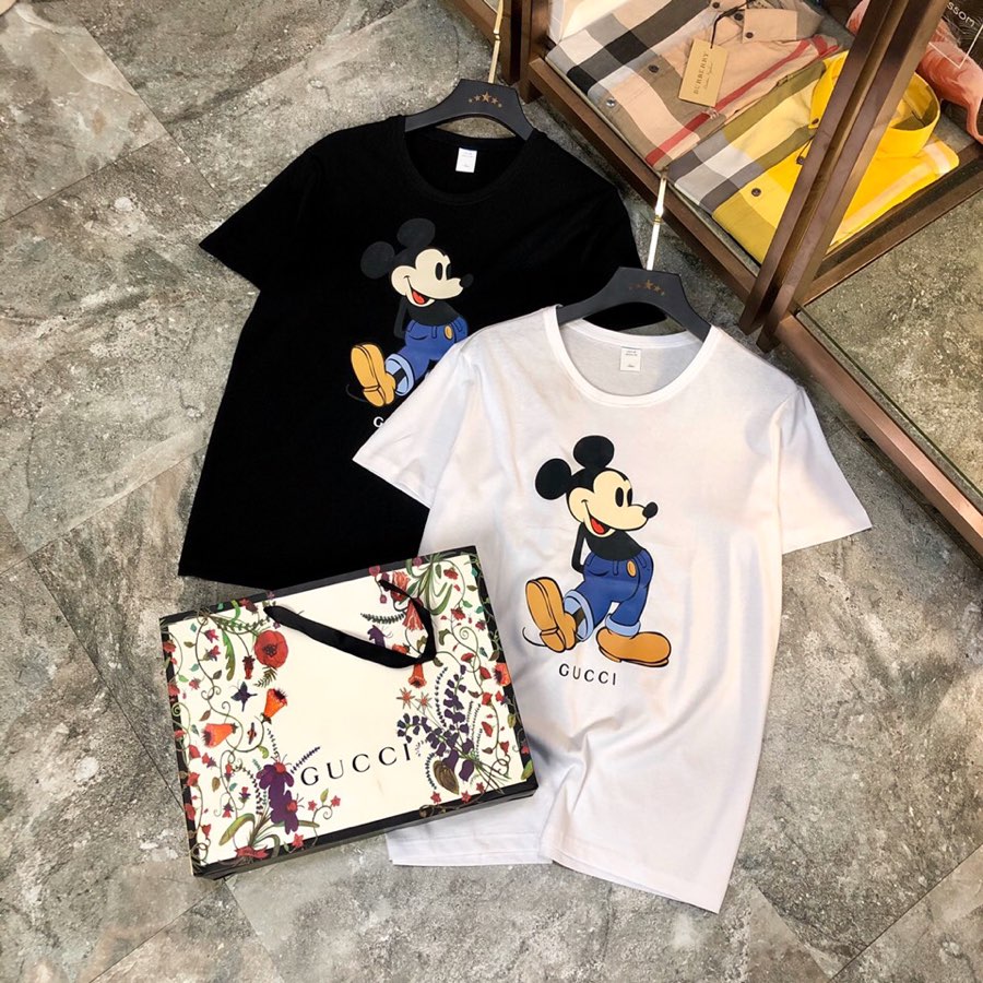 情侣款穿220斤古奇Gucci*码数M-4XL原单品质衣服请认准洗水唛️澳洲新丝光棉️最新款男装短袖T恤