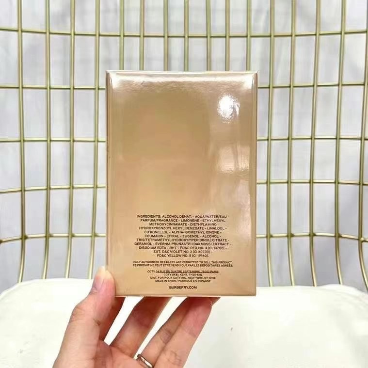 Burberry Hero Eau de Toilette, 100ml - A Scent of Courage and Sophistication 3 i1652519449 1861 1