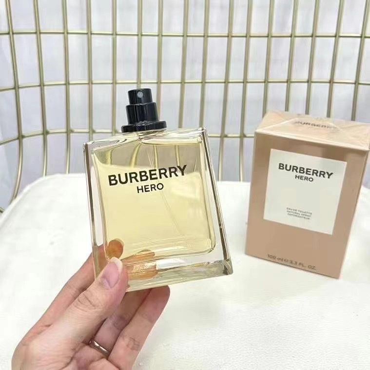 Burberry Hero Eau de Toilette, 100ml - A Scent of Courage and Sophistication 6 i1652519449 7866 4