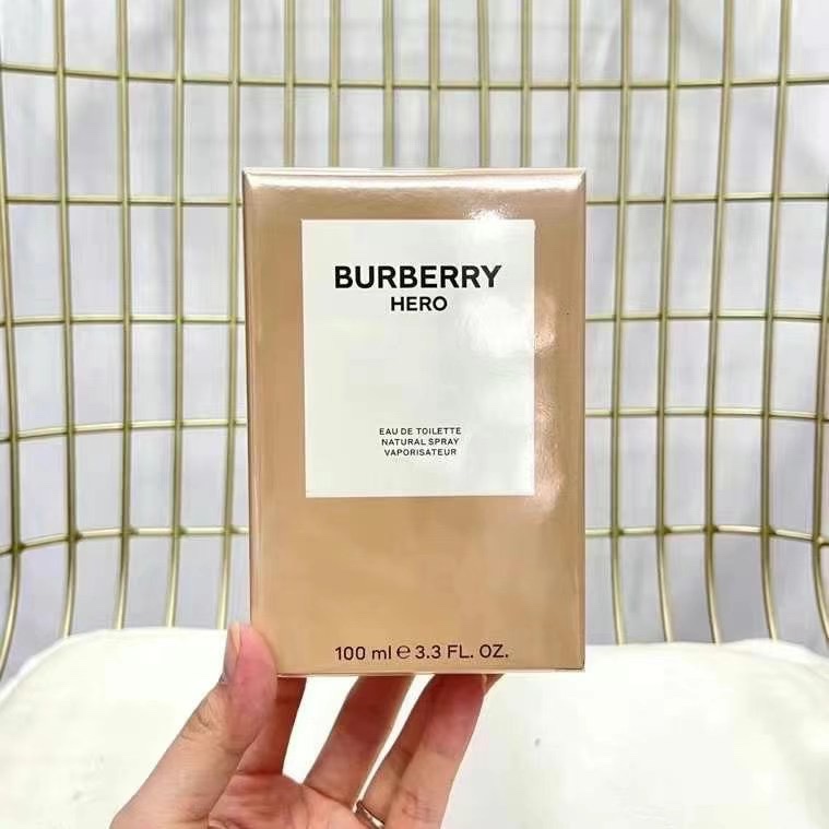 Burberry Hero Eau de Toilette, 100ml - A Scent of Courage and Sophistication 2 i1652519449 868 0