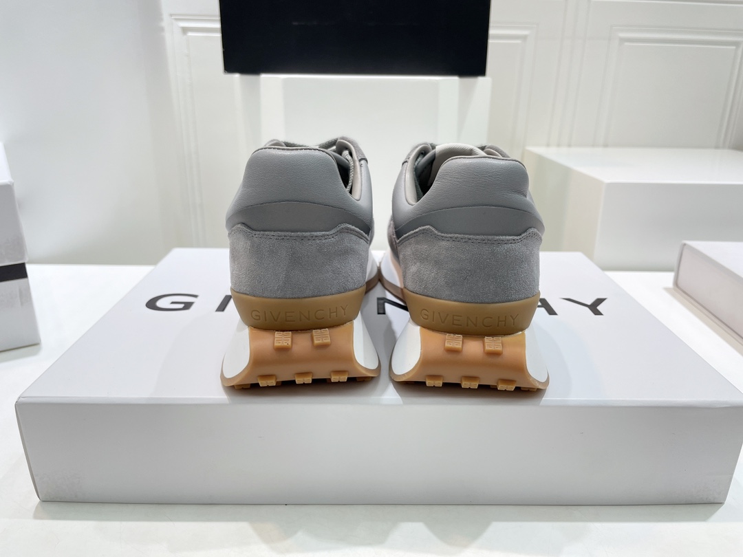 Givenchy 2022 Spring New GIV Sneaker: Lighter Material, Monochrome Design - 图片 8