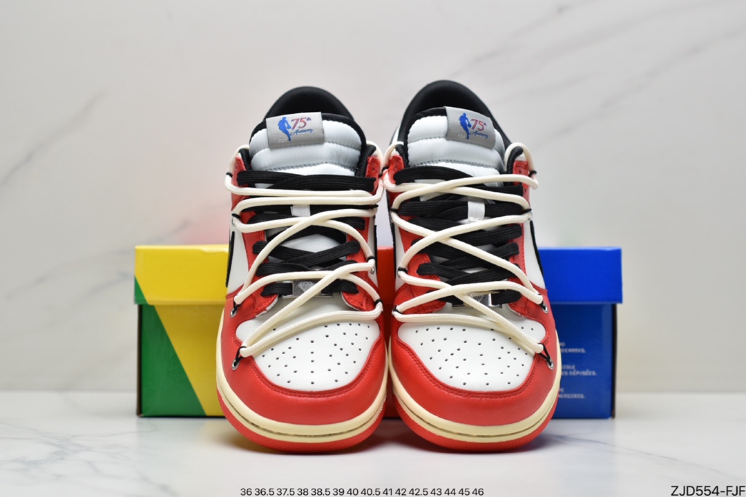 240 耐克Nike Dunk Low Retro整体以浅灰色为鞋身主调DD3363