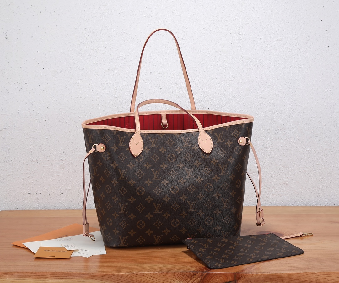 ‼️顶级原单、加强版‼️ NEVERFULL 中号手袋本款 Neverfull 中号手袋结合了经典设计与标志性细节。由柔 ‼️顶级原单、加强版‼️ NEVERFULL 中号手袋本款 Neverfull 中号手袋结合了经典设计与标志性细节。由柔