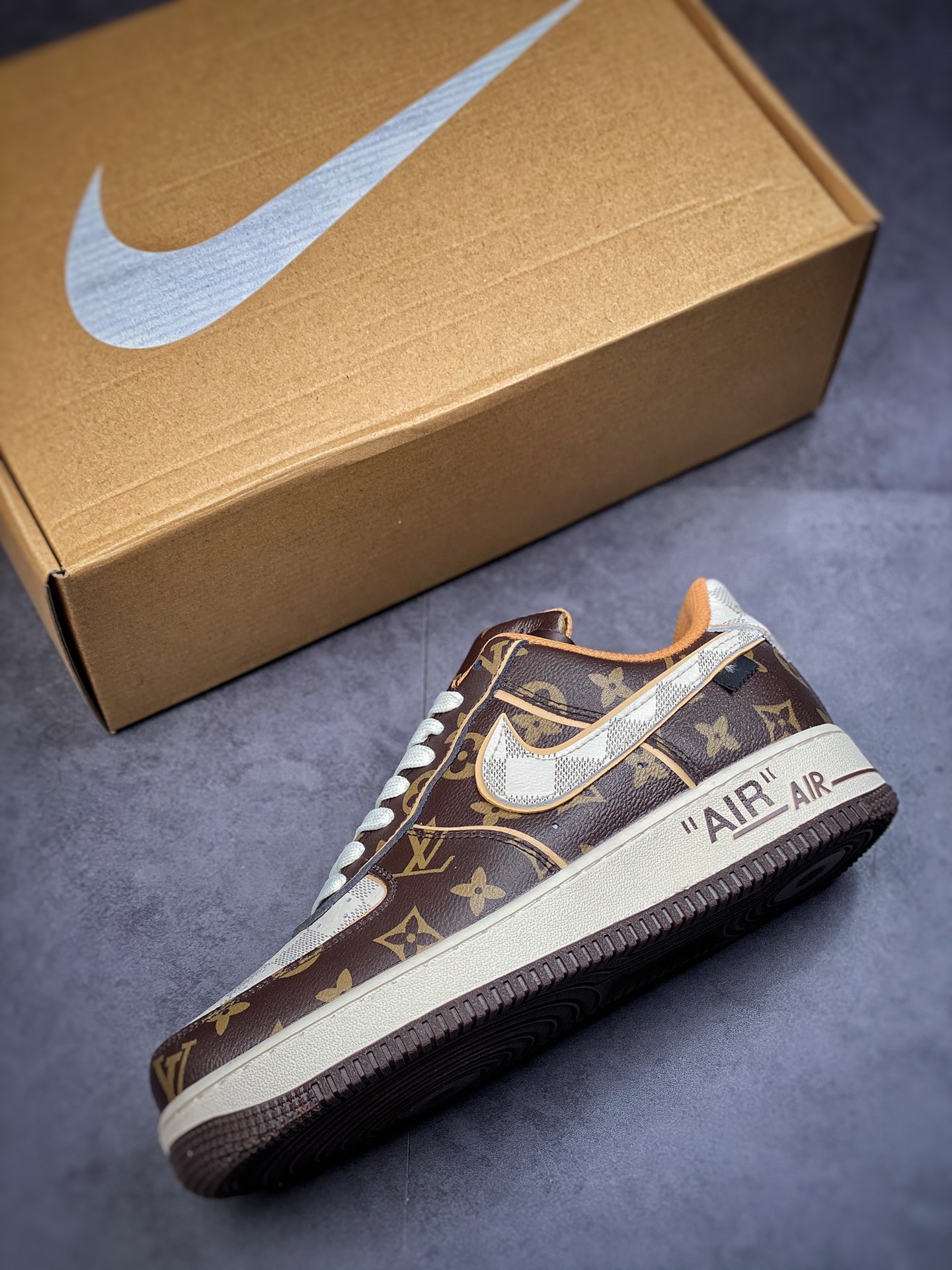 220 2022新品超奢联名 路易威登 LV×Nike Air Force 1 Low 07 DJ4631-200