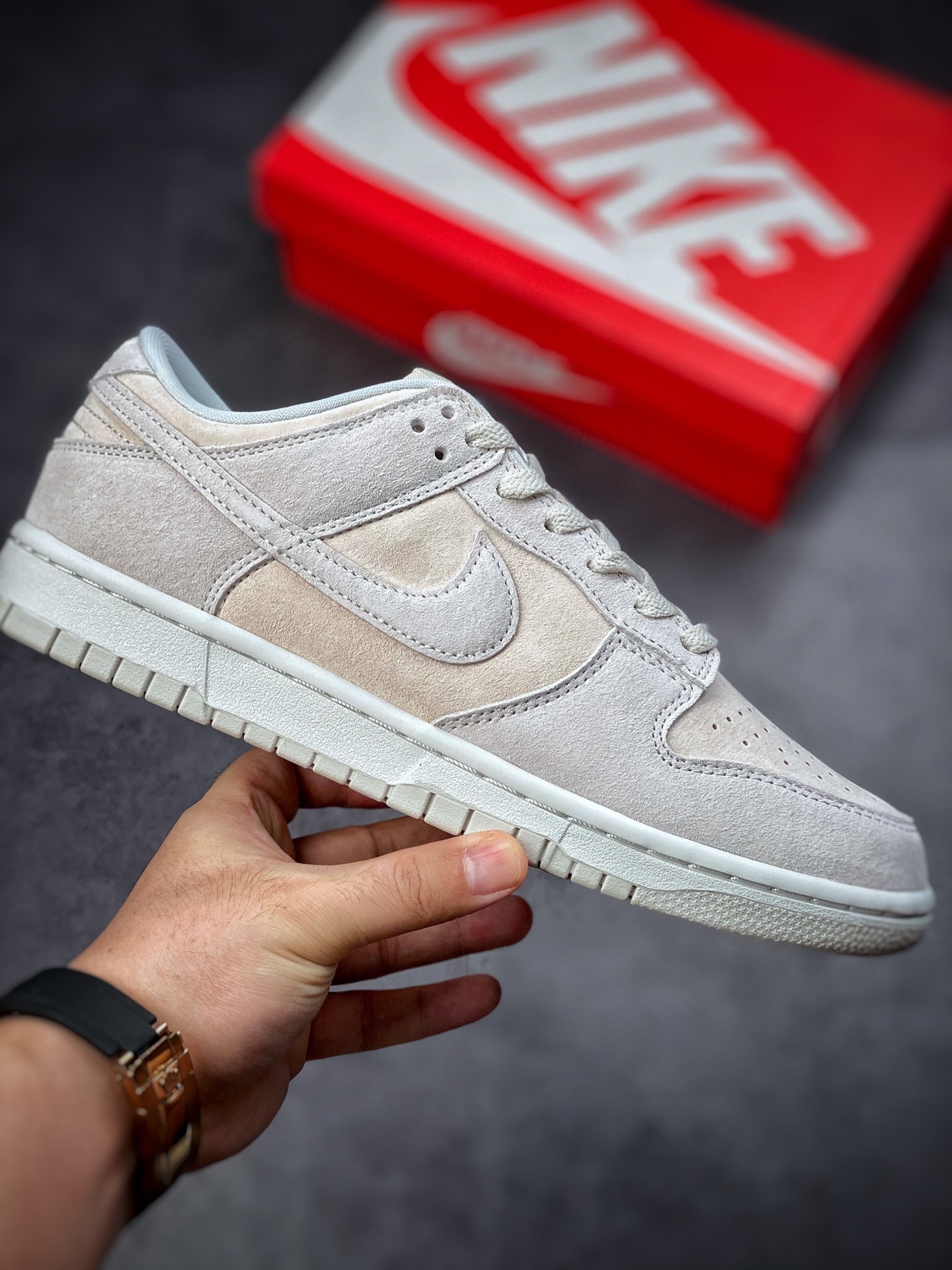 260 Nike Dunk Low PRM “Vast Grey” 复古奶灰色DD8338-001