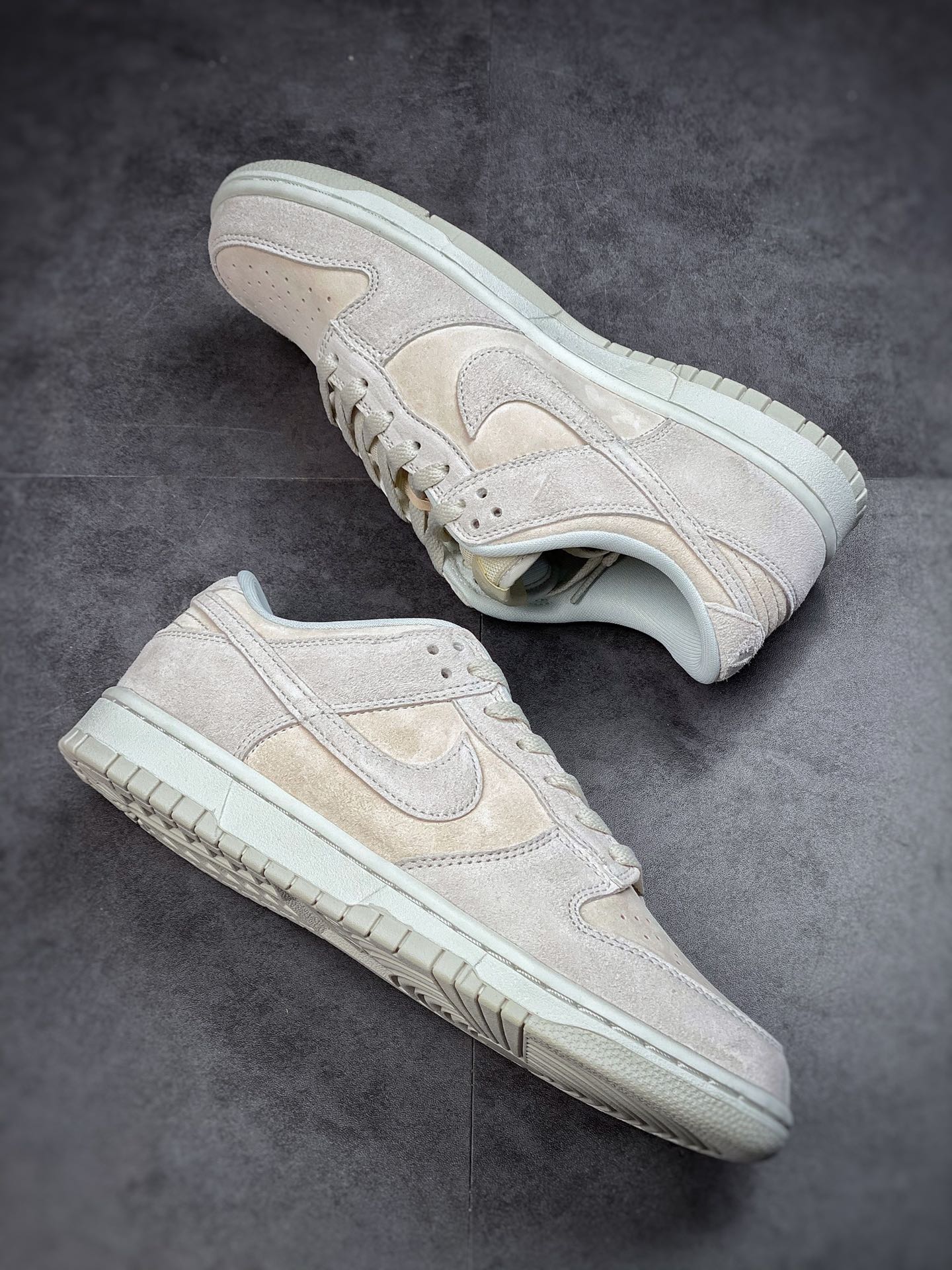 260 Nike Dunk Low PRM “Vast Grey” 复古奶灰色DD8338-001