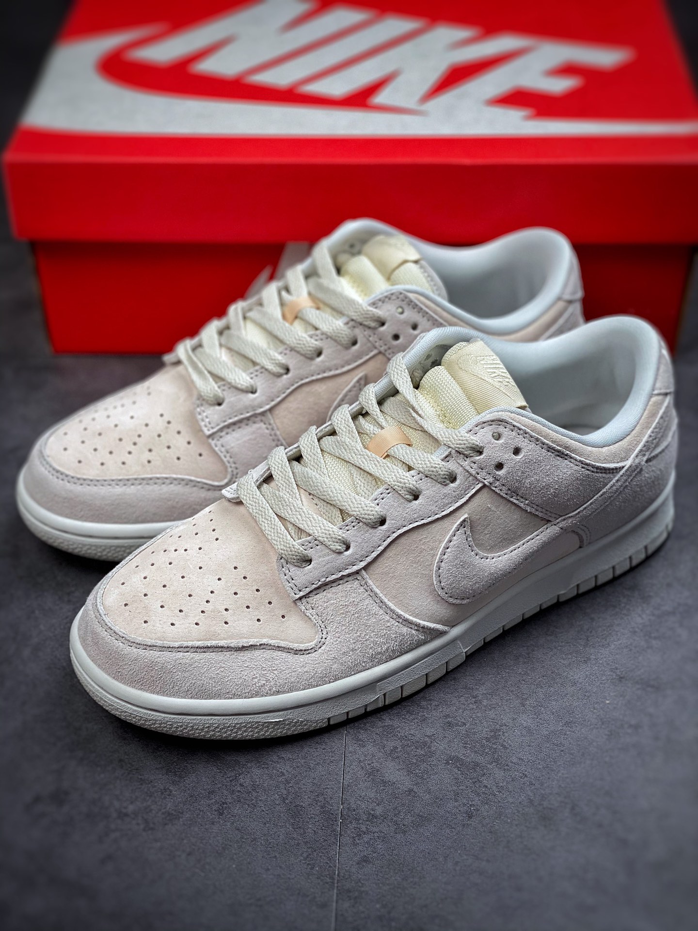 260 Nike Dunk Low PRM “Vast Grey” 复古奶灰色DD8338-001
