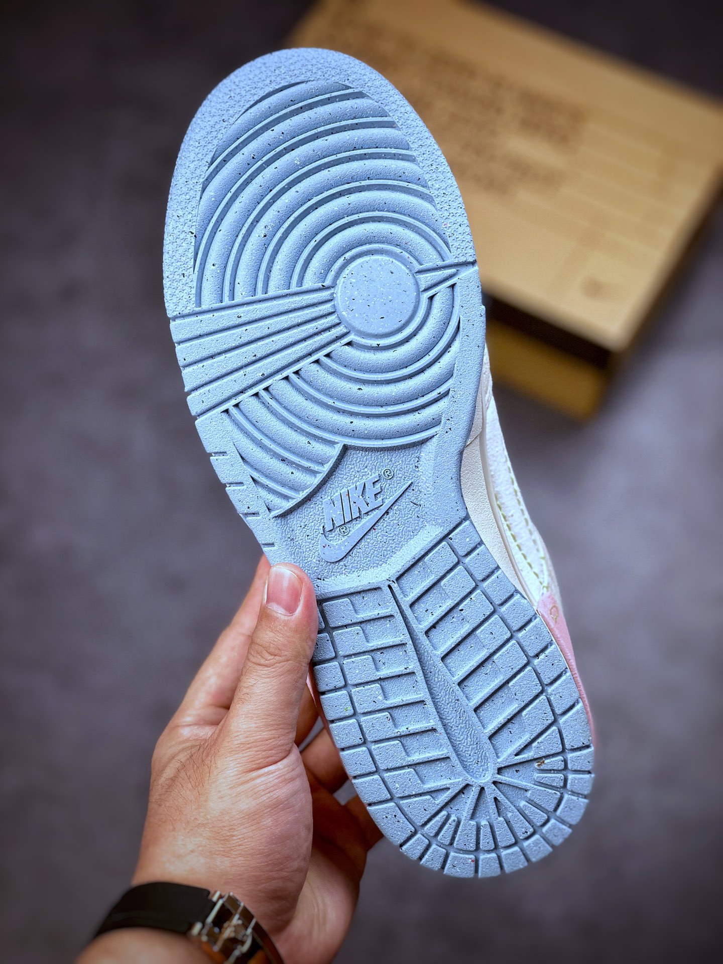 300 Nike Dunk Low Disrupt 2“Easter” 白金粉 DV3457-100