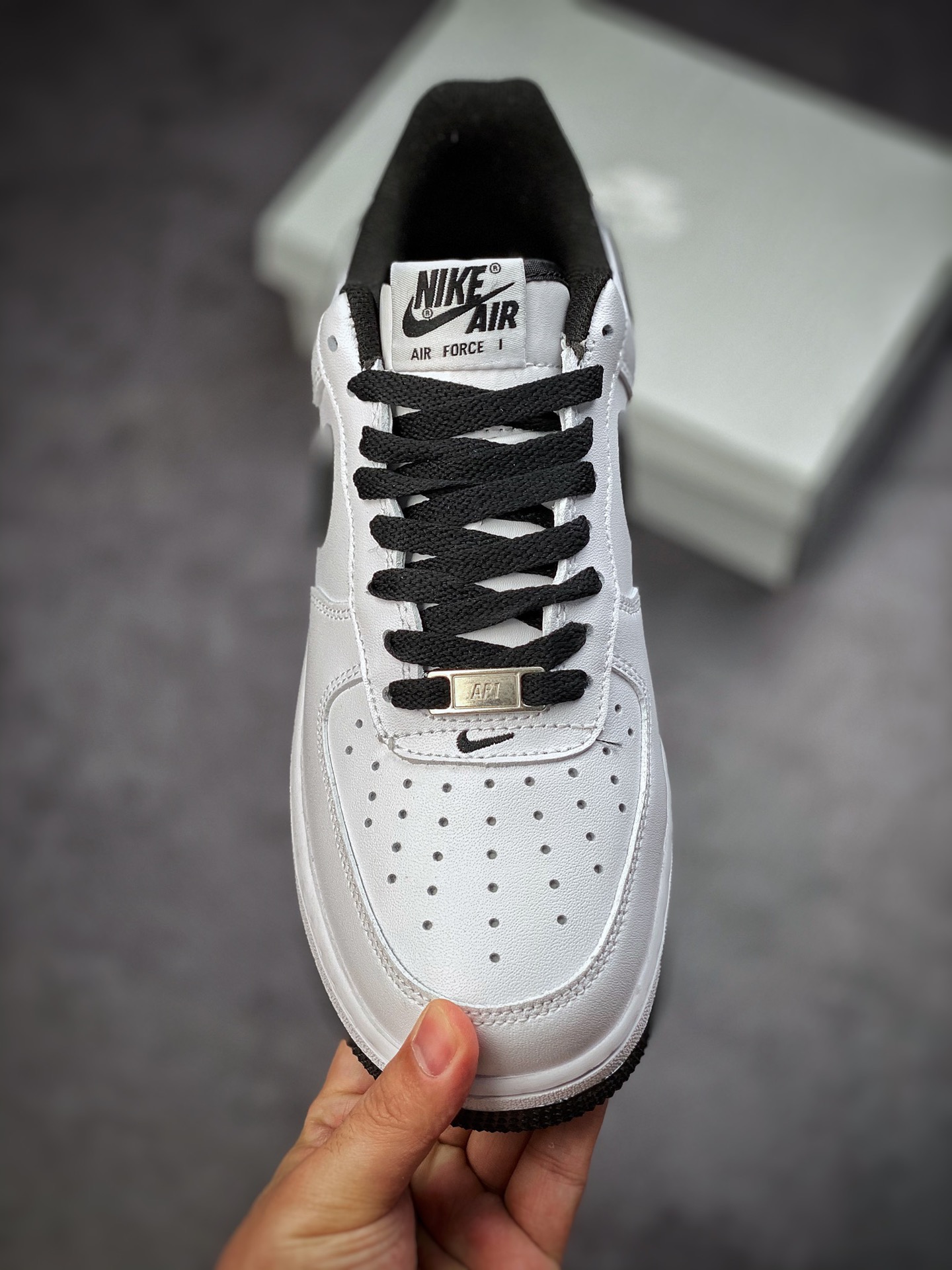 160 Nike Air Force 1 Low 07 白黑熊猫DH7561-102