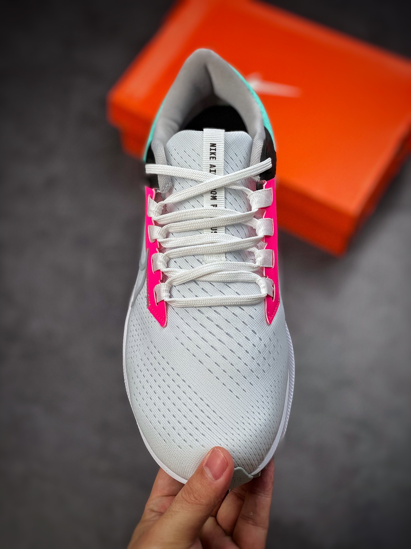 170 耐克Nike Zoom Pegasus 38代 飞马涡轮增压马拉松慢跑鞋CW7356-102