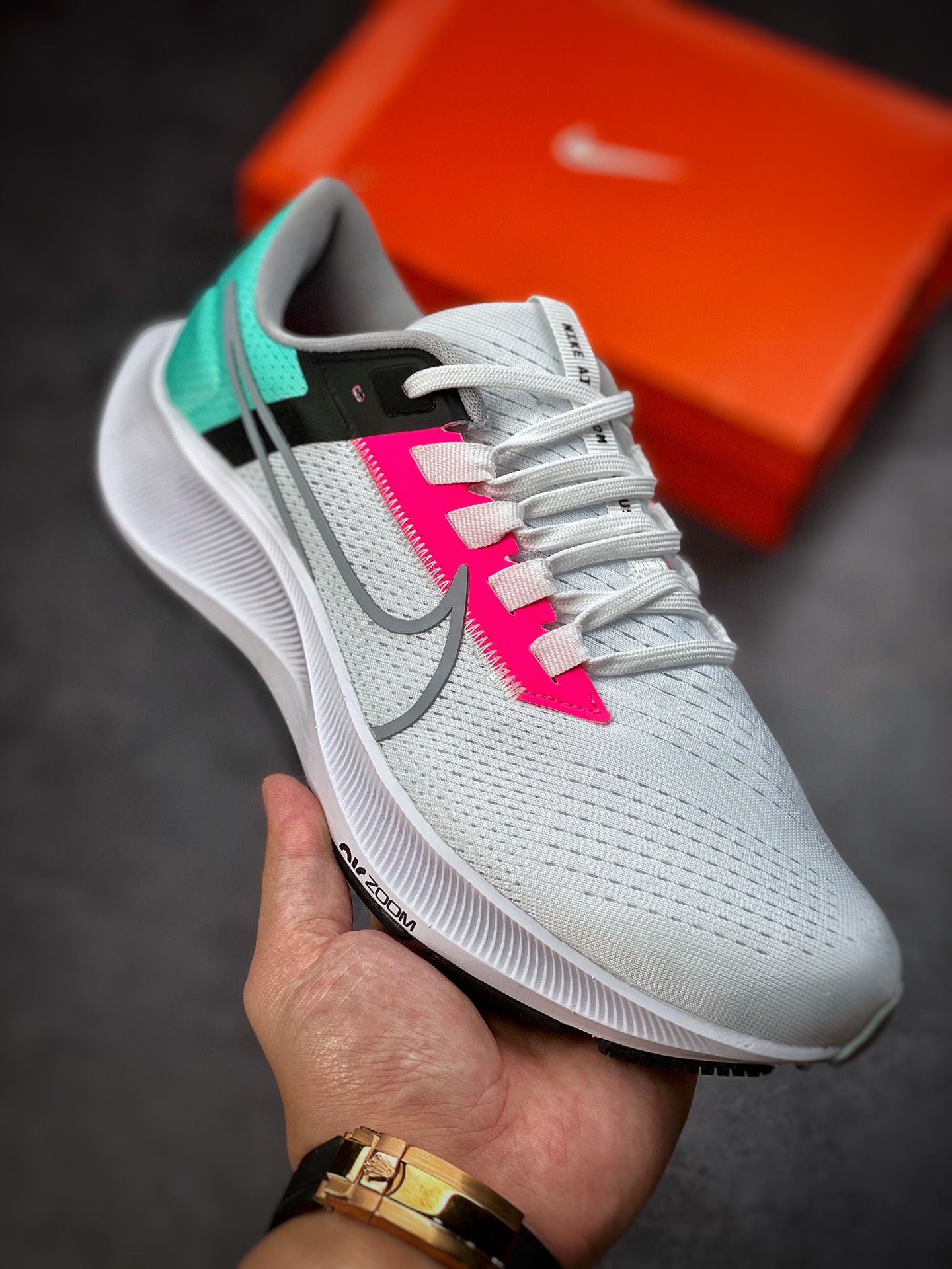 170 耐克Nike Zoom Pegasus 38代 飞马涡轮增压马拉松慢跑鞋CW7356-102
