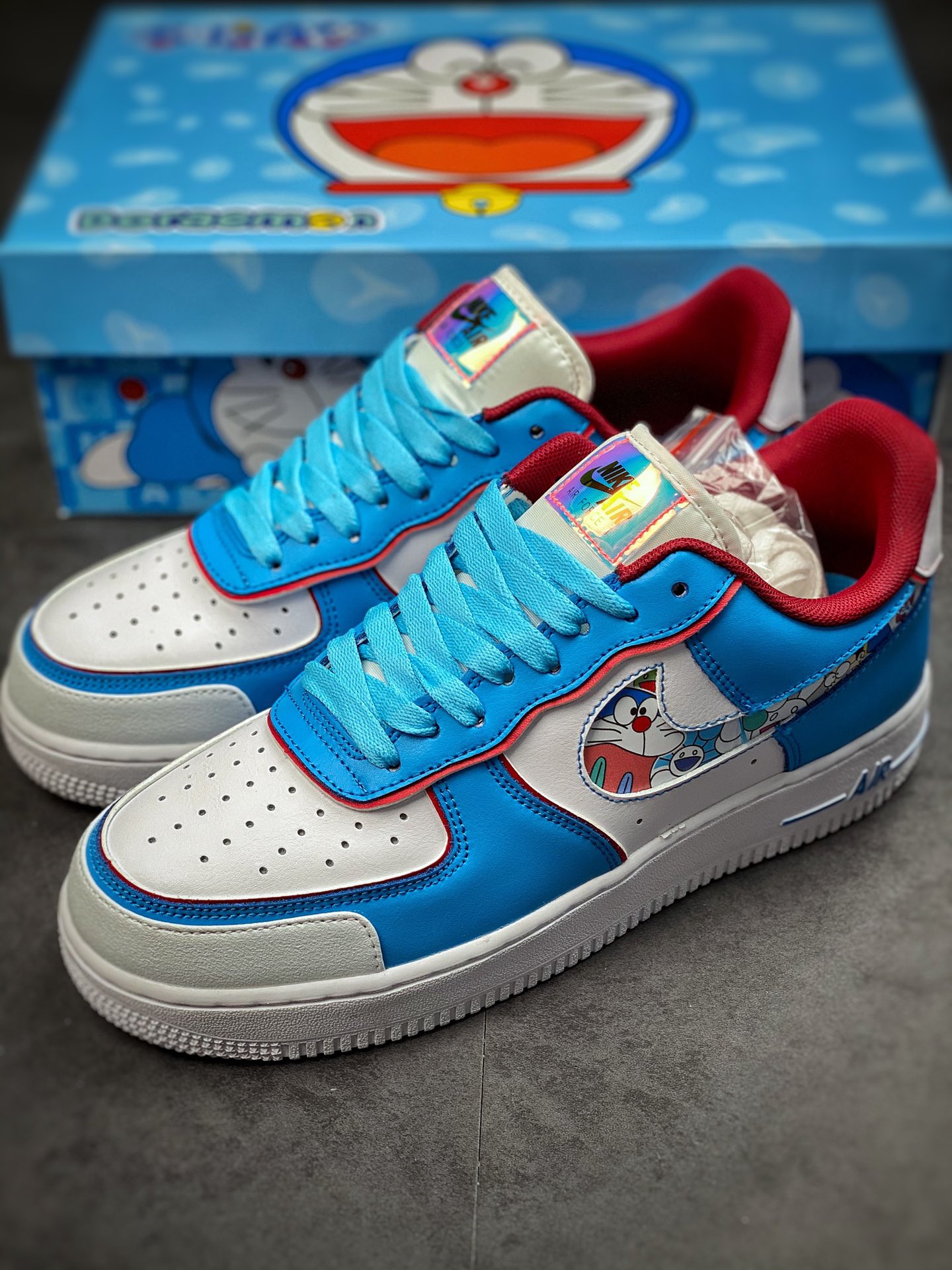 260 Nike Air Force 1 Low 07 × Doraemon 叮当猫联名款BQ8988-106