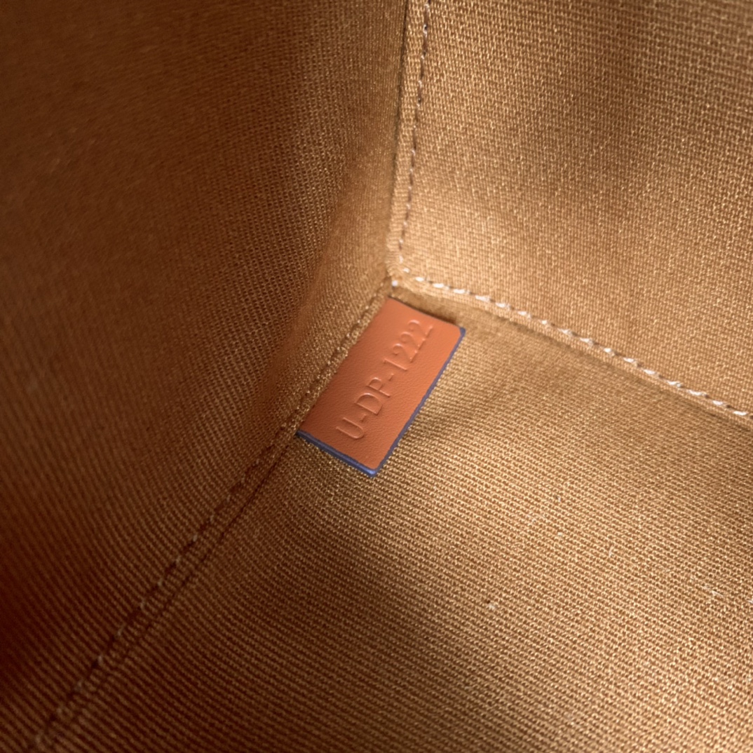 Beline CuirTriomphe 手袋钱包,包 8